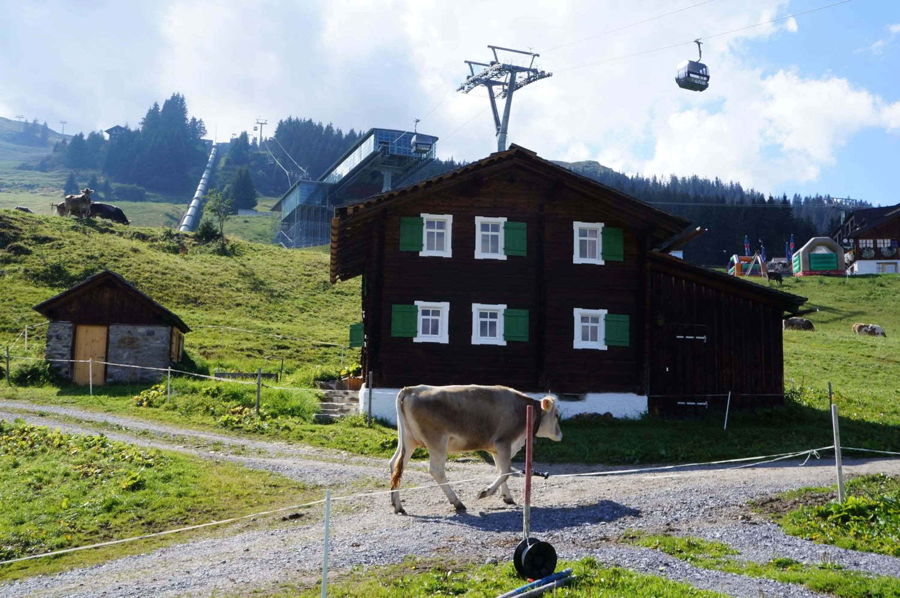 Hiking in Haus Matschwitz