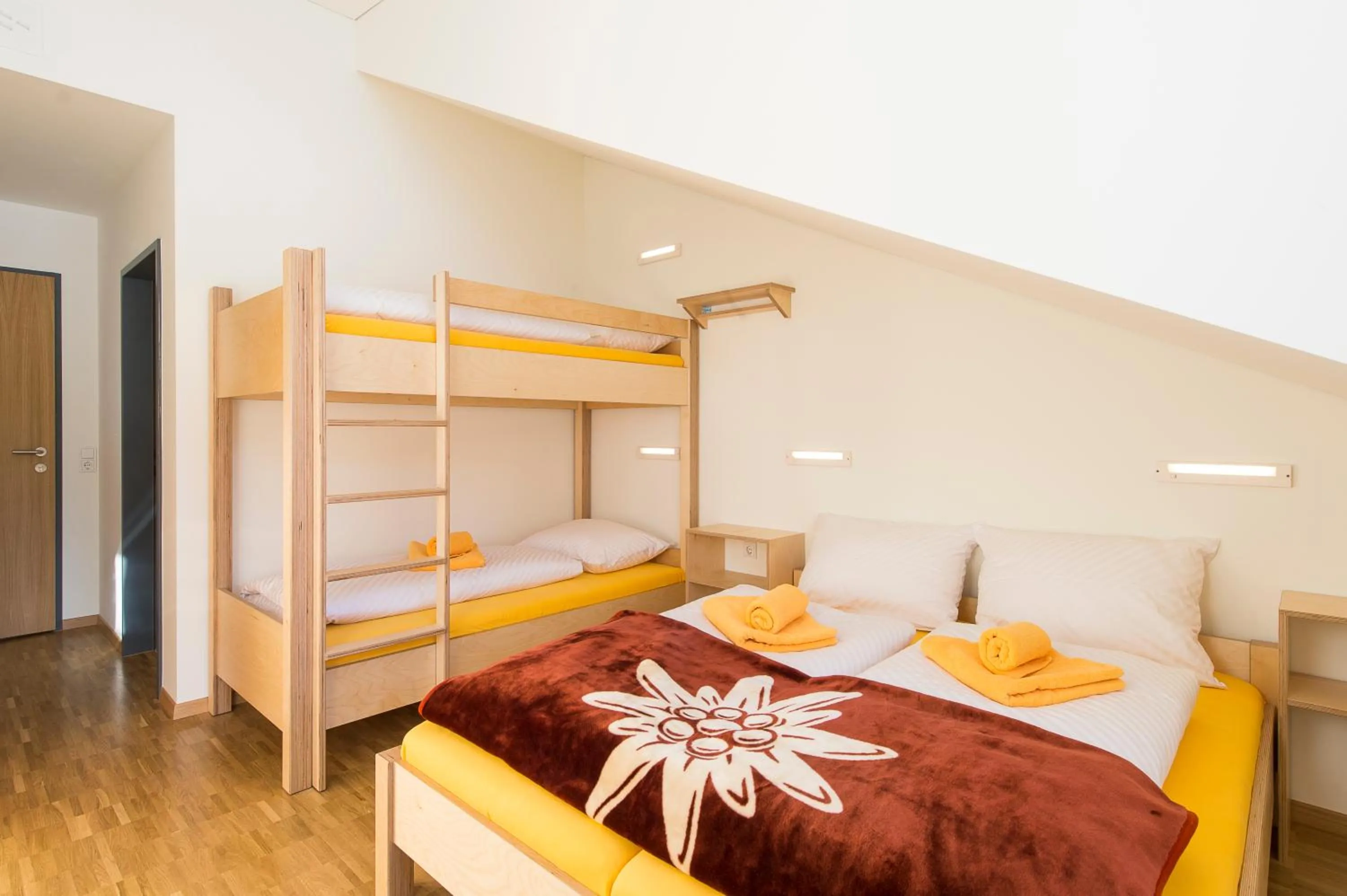 Photo of the whole room, Bed in Haus Matschwitz