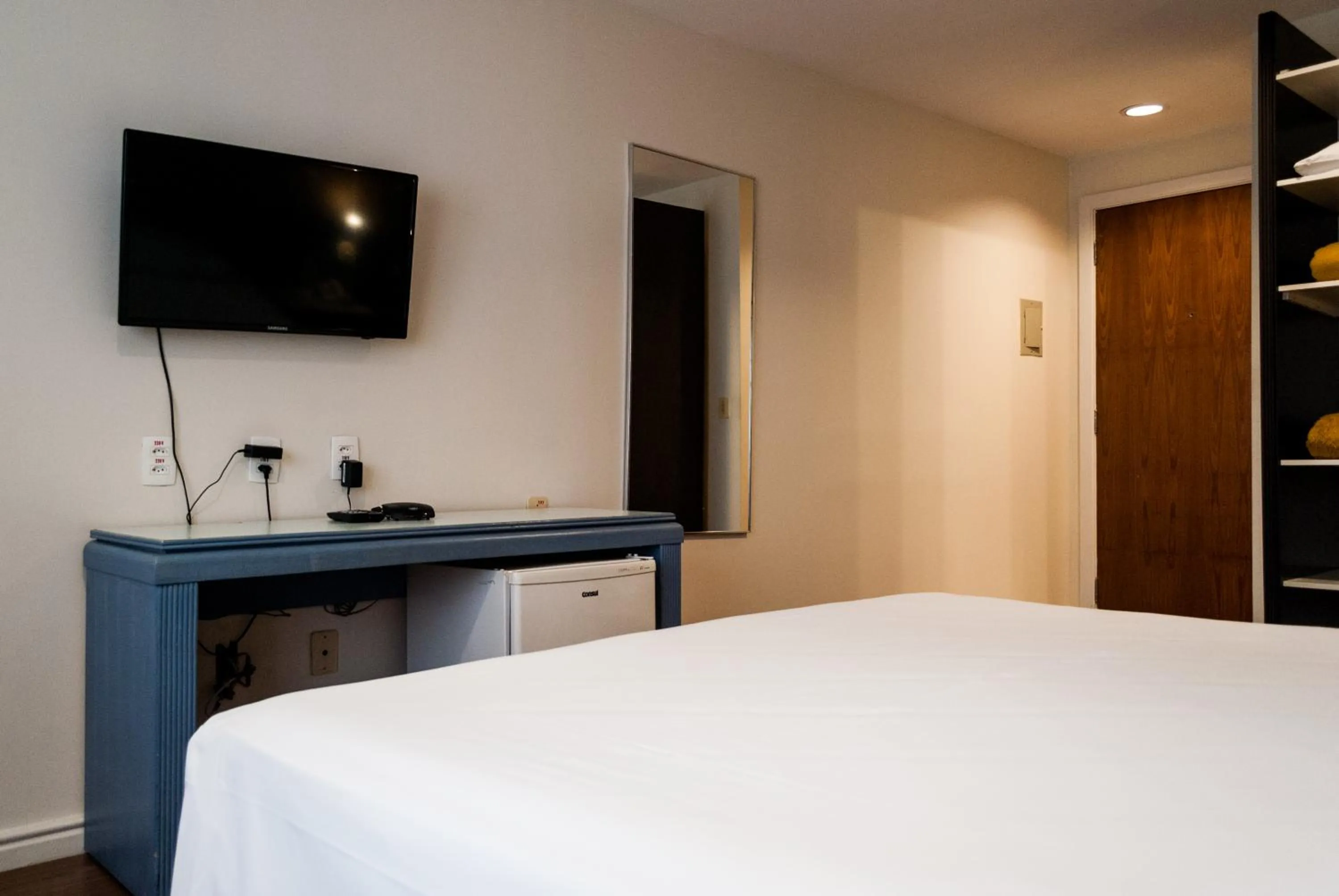 TV and multimedia, Bed in Master Express Alberto Bins - 200 metros do Hospital Santa Casa