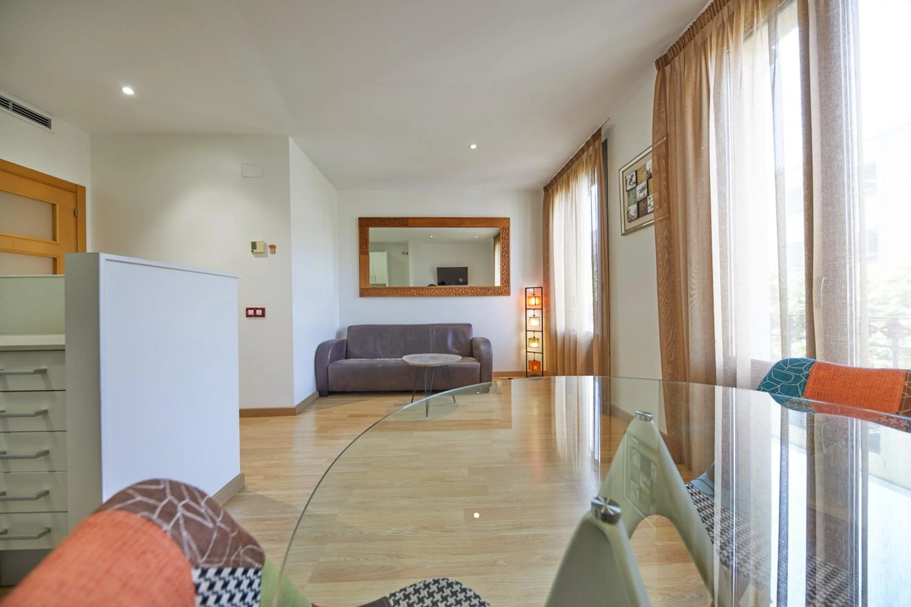 Apart-Suites Hostemplo