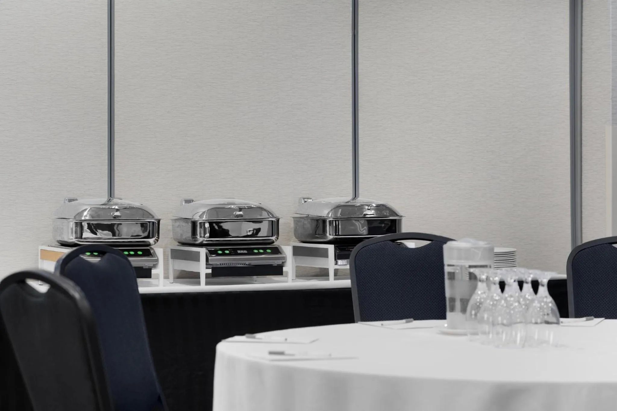 Meeting/conference room in Holiday Inn Ottawa East by IHG