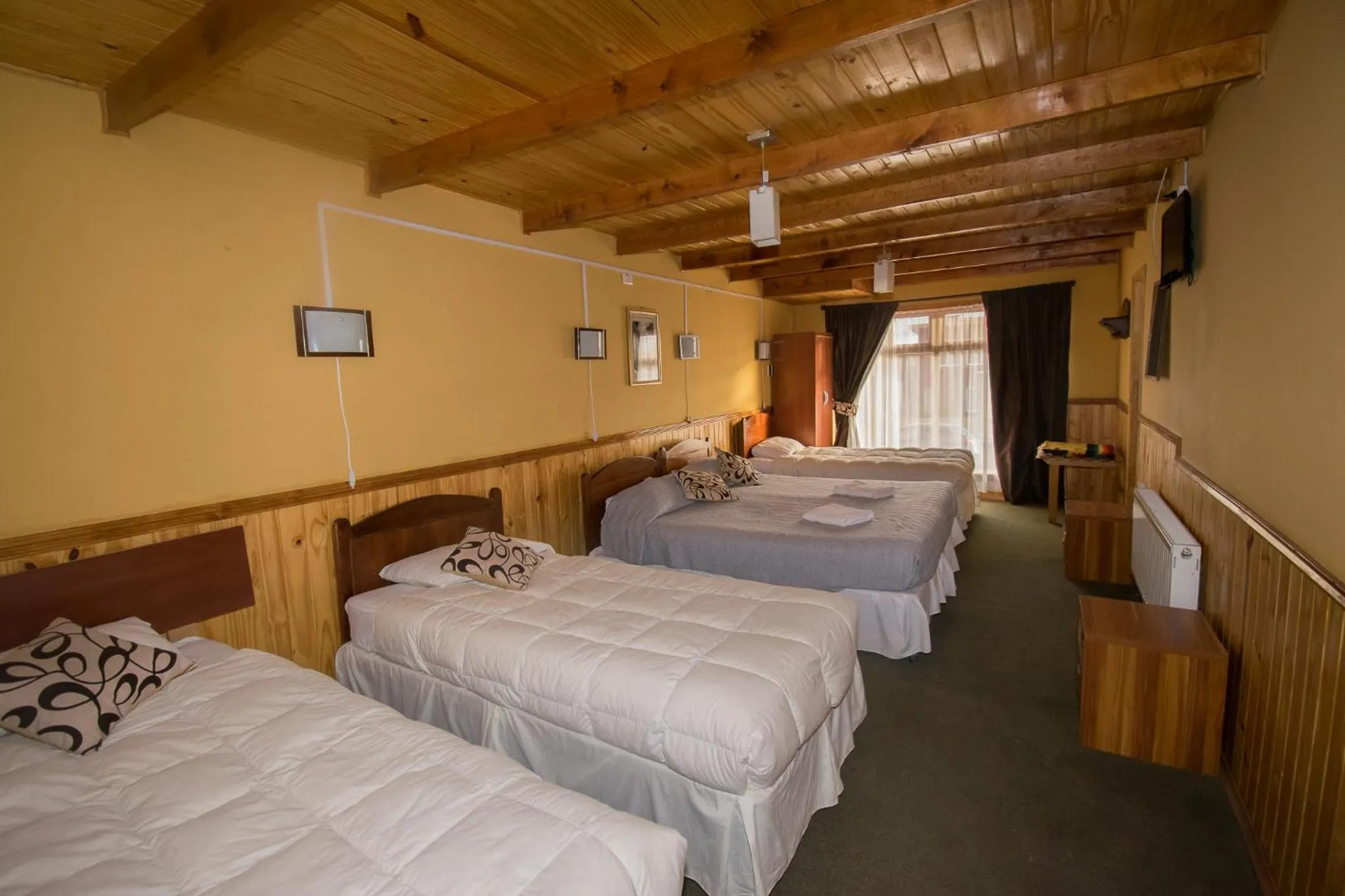 Bedroom, Bed in Hostal Alcázar