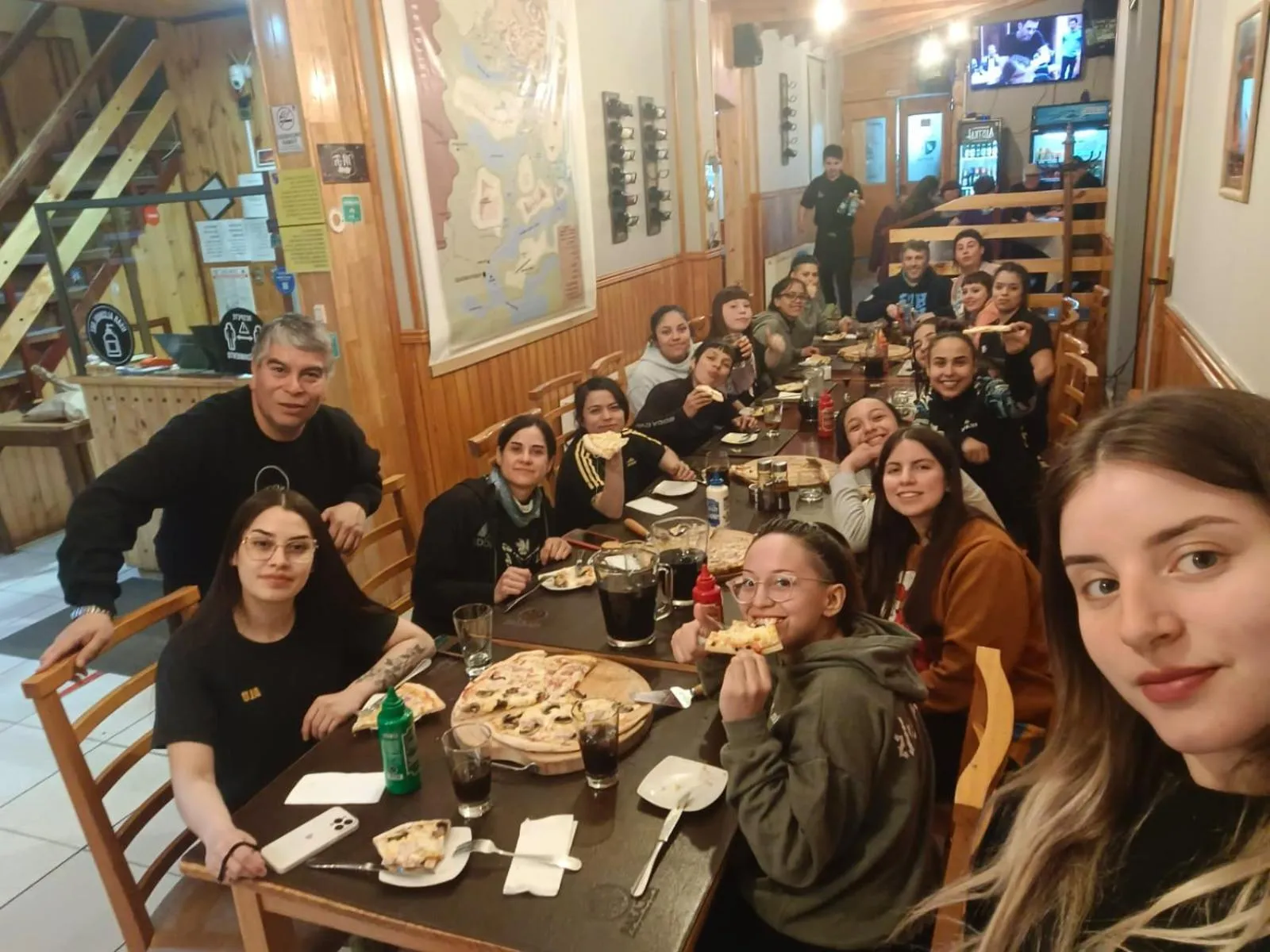 Food and drinks in Hostal Alcázar