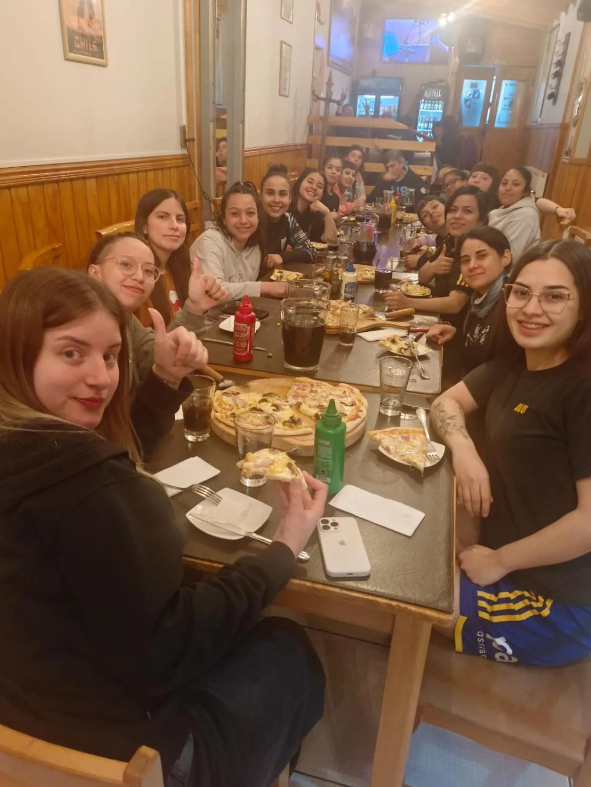 Restaurant/places to eat in Hostal Alcázar