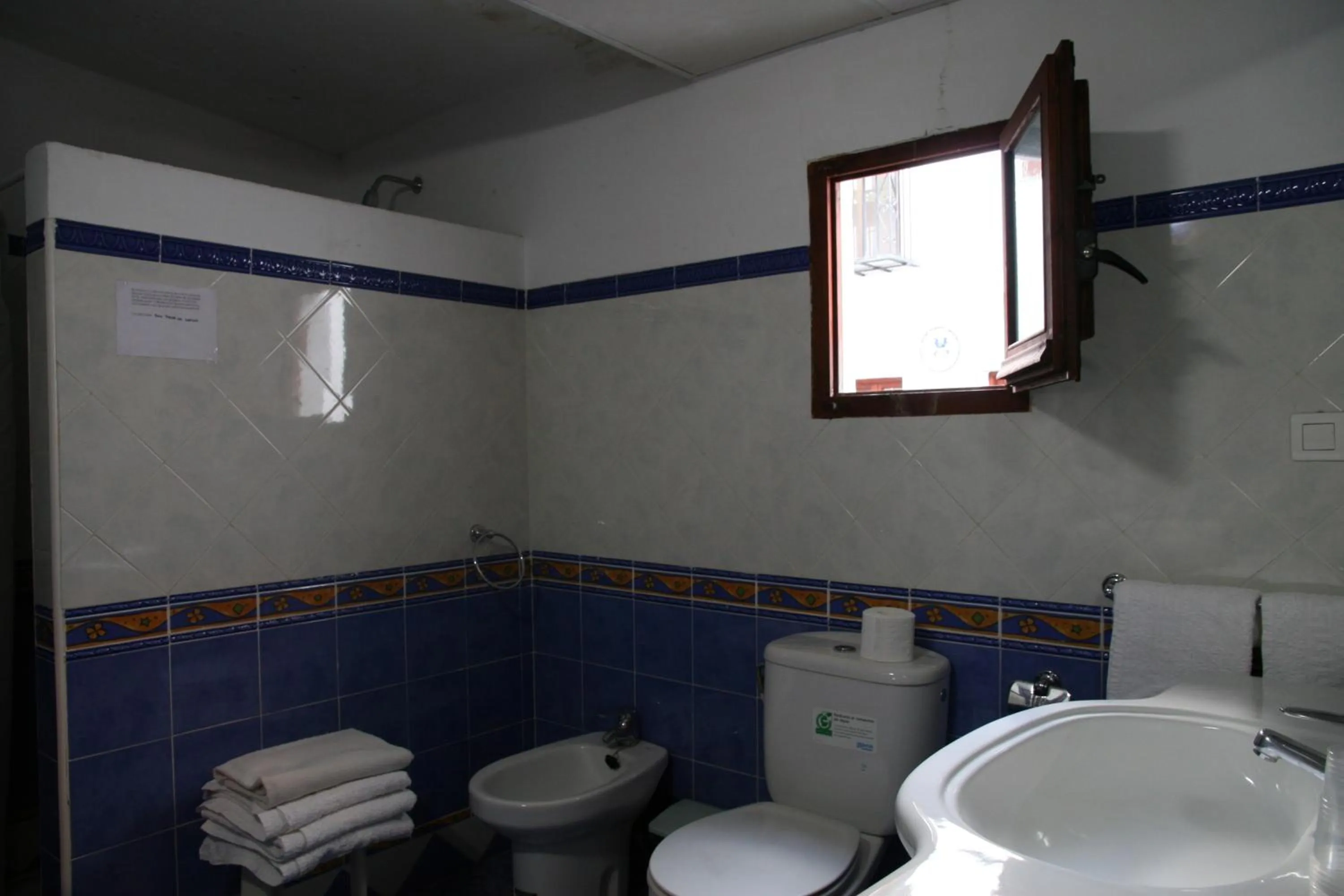 Day in Pensión San Joaquín