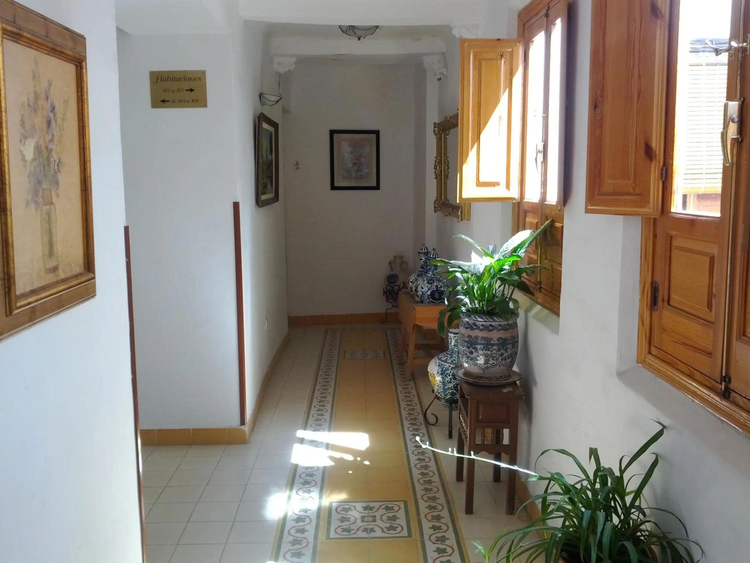 Day in Pensión San Joaquín