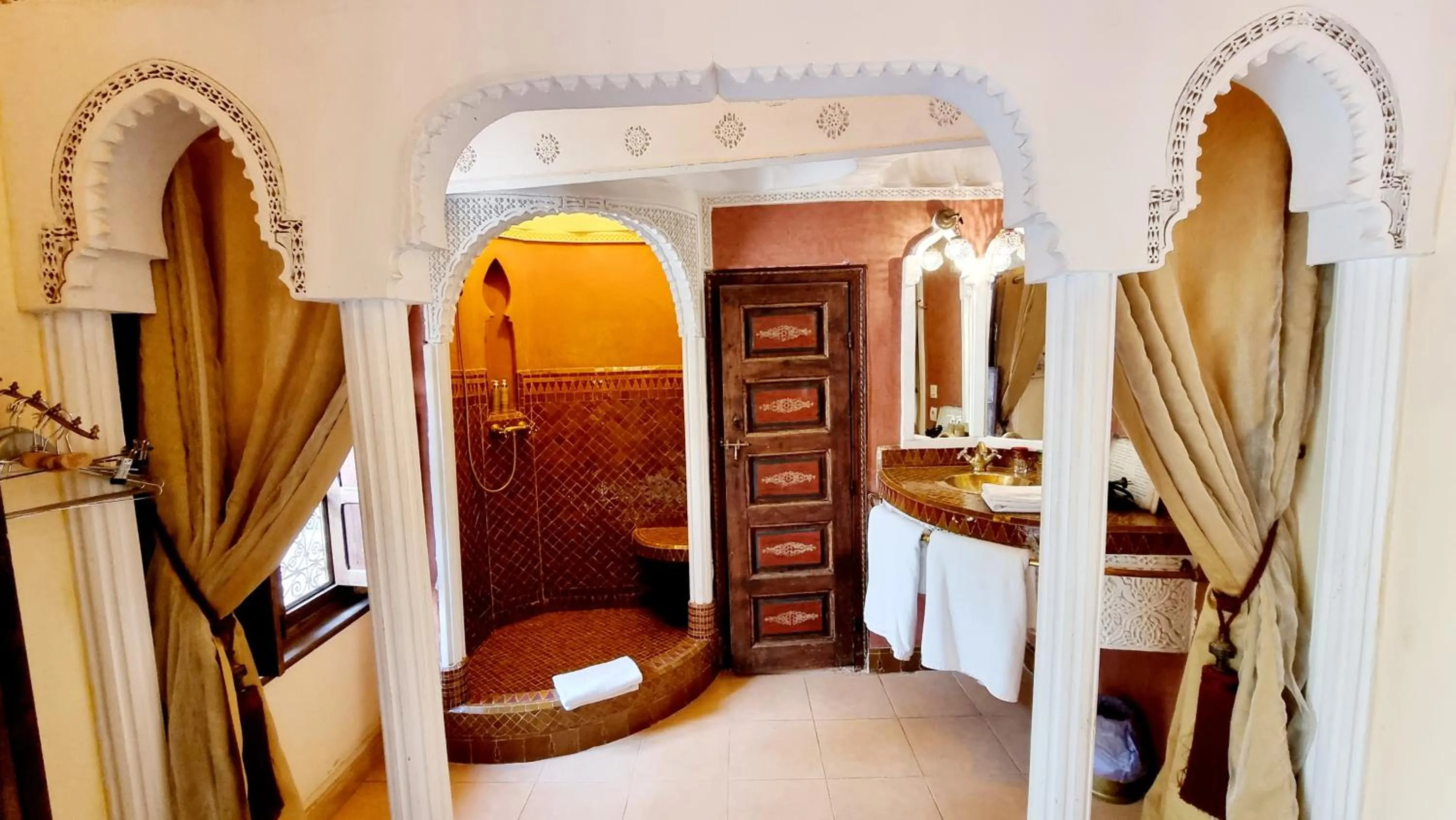 Bathroom in Riad Armelle