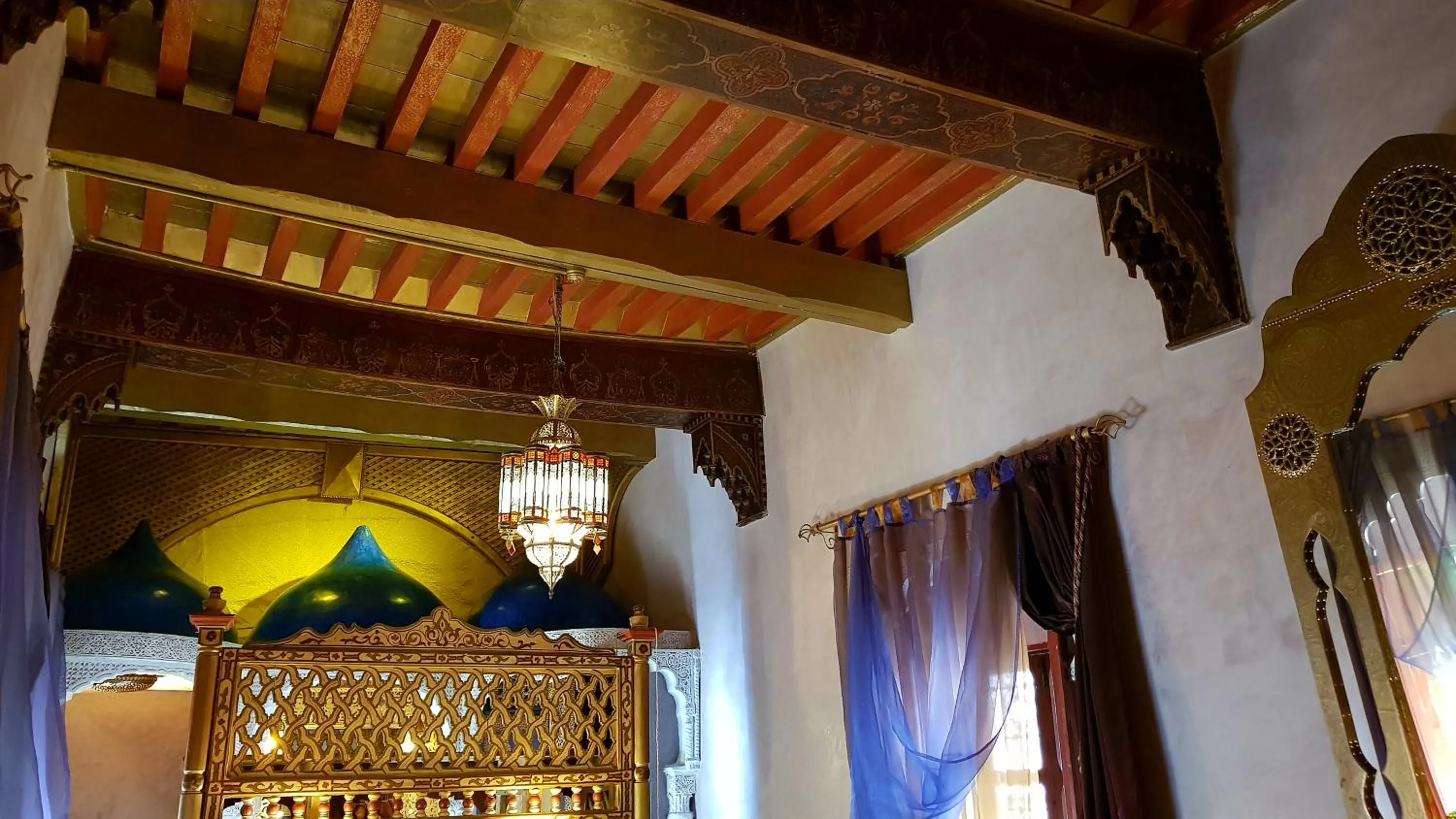 Decorative detail in Riad Armelle