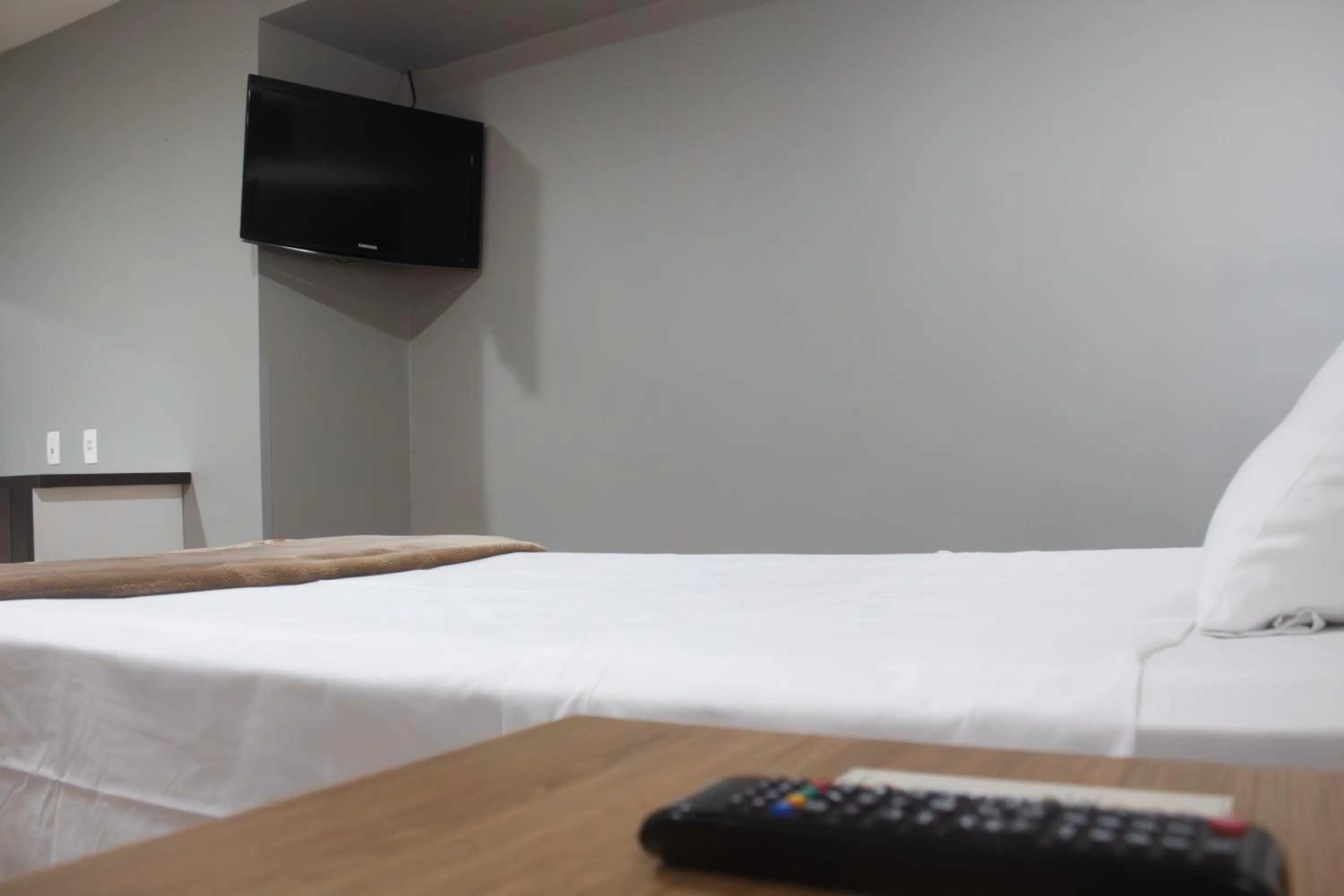 TV and multimedia, Bed in Master Express Cidade Baixa - Próximo ao Araujo Viana, UFRGS e Santa Casa