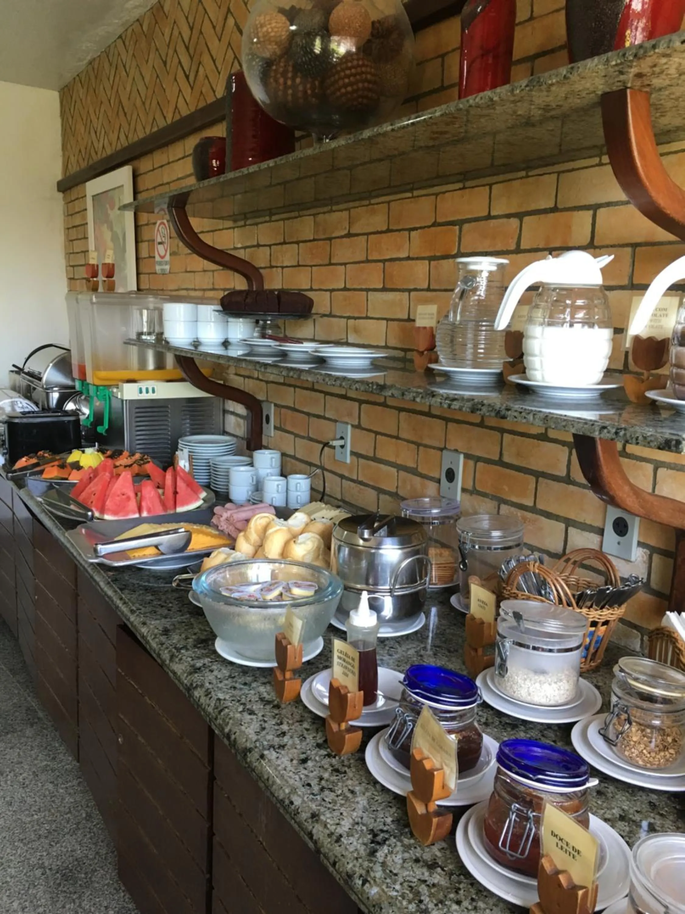 Breakfast in Pousada da Ladeira