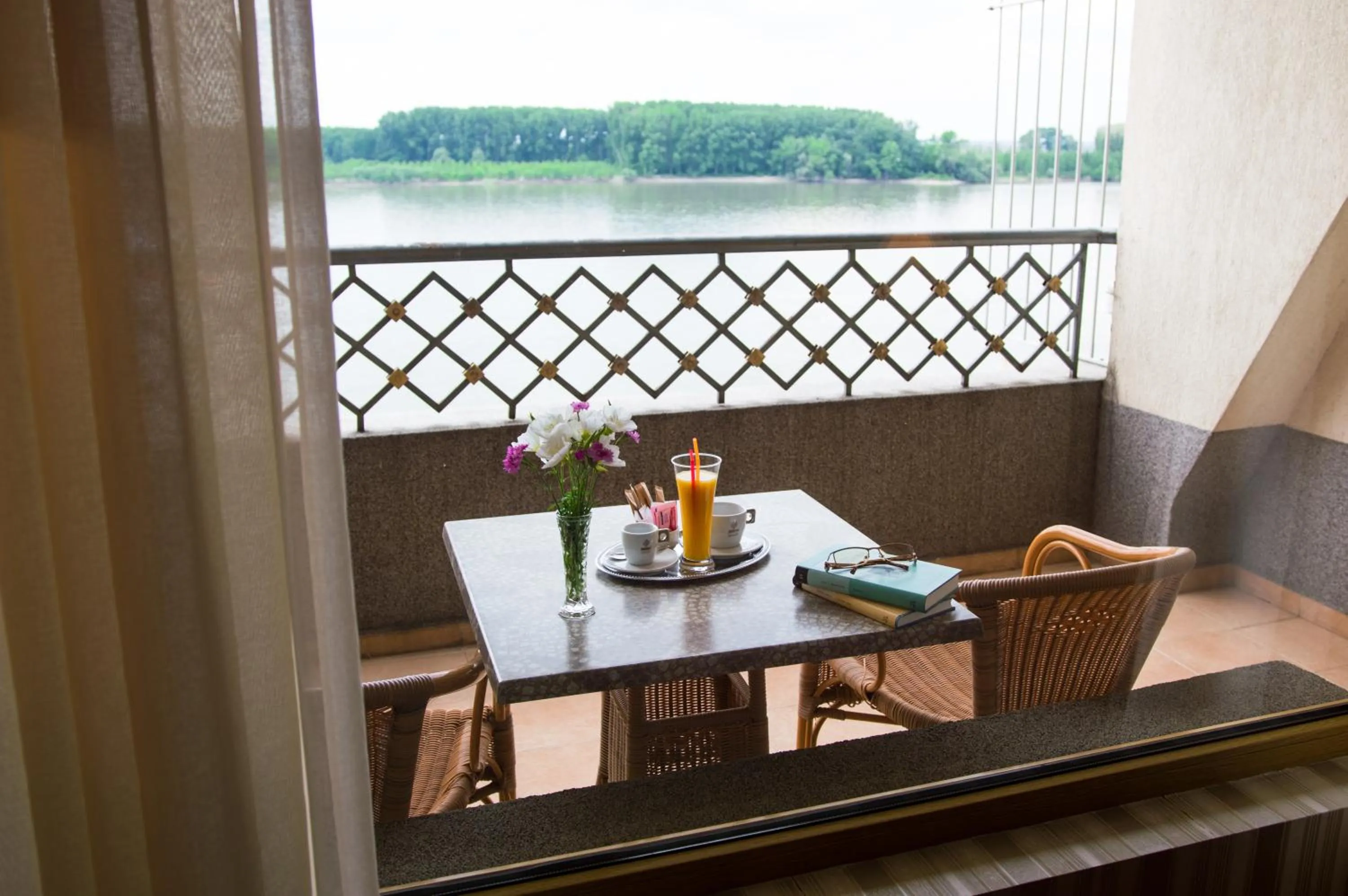 Balcony/Terrace in Drustar Hotel