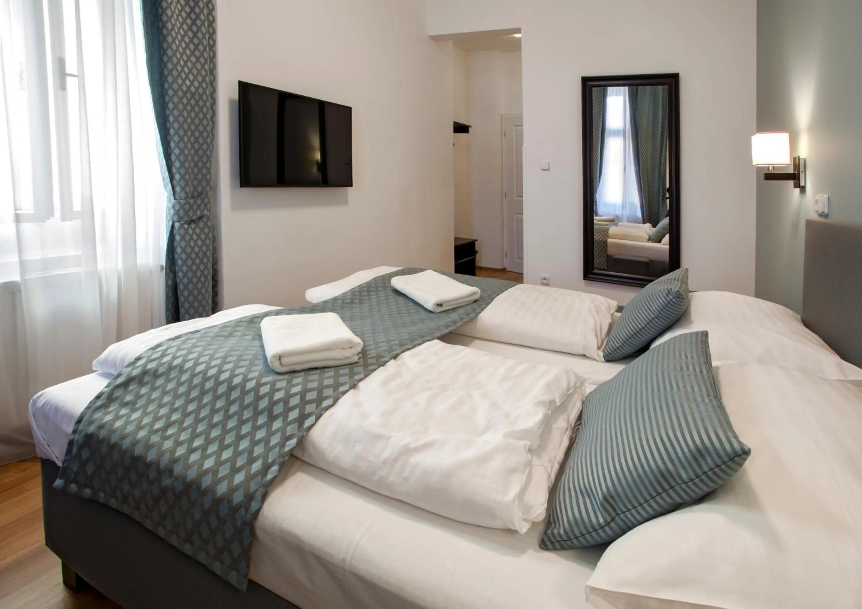 Bed in Residence Corto Old Town