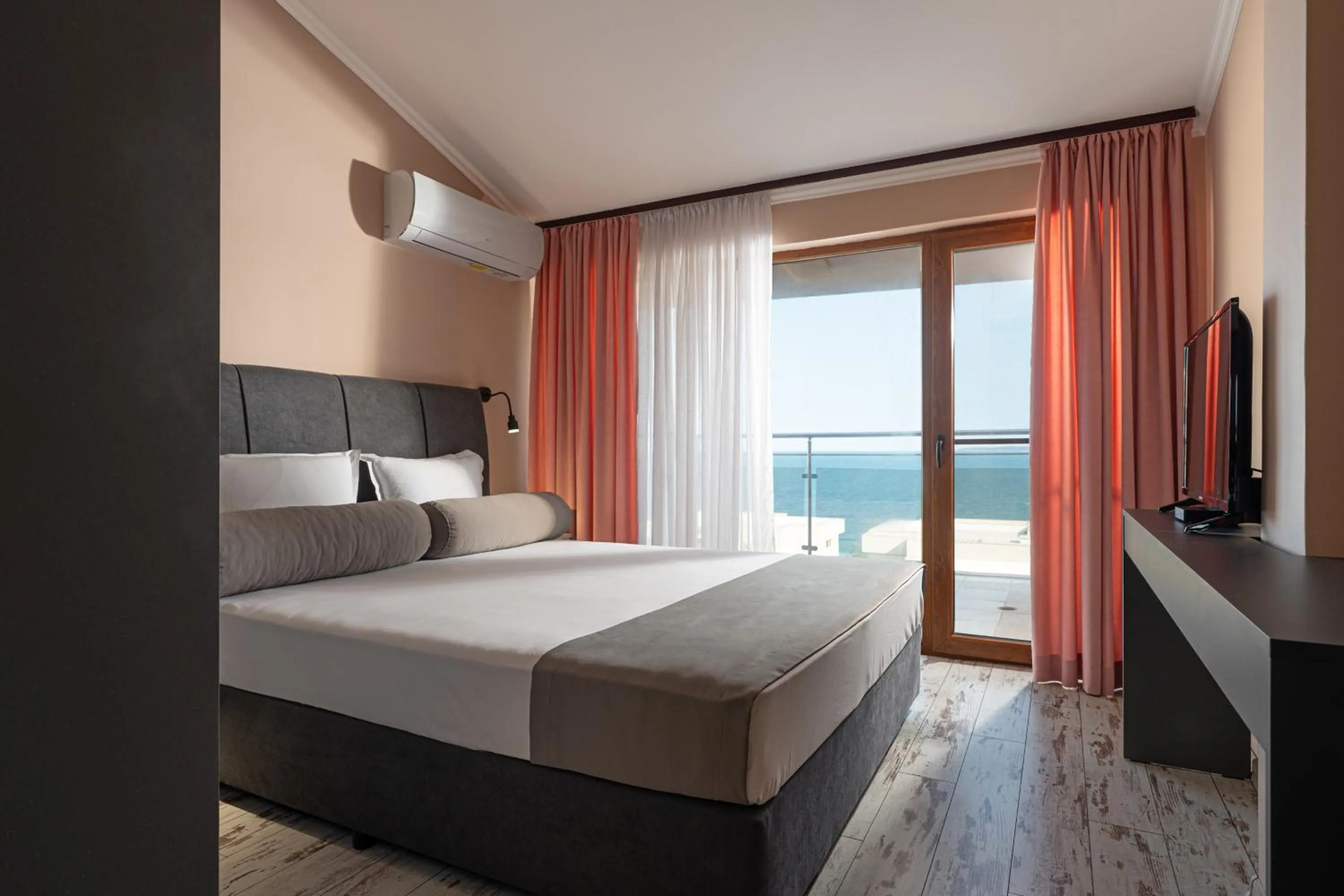 Bed in Семеен хотел Golden Place