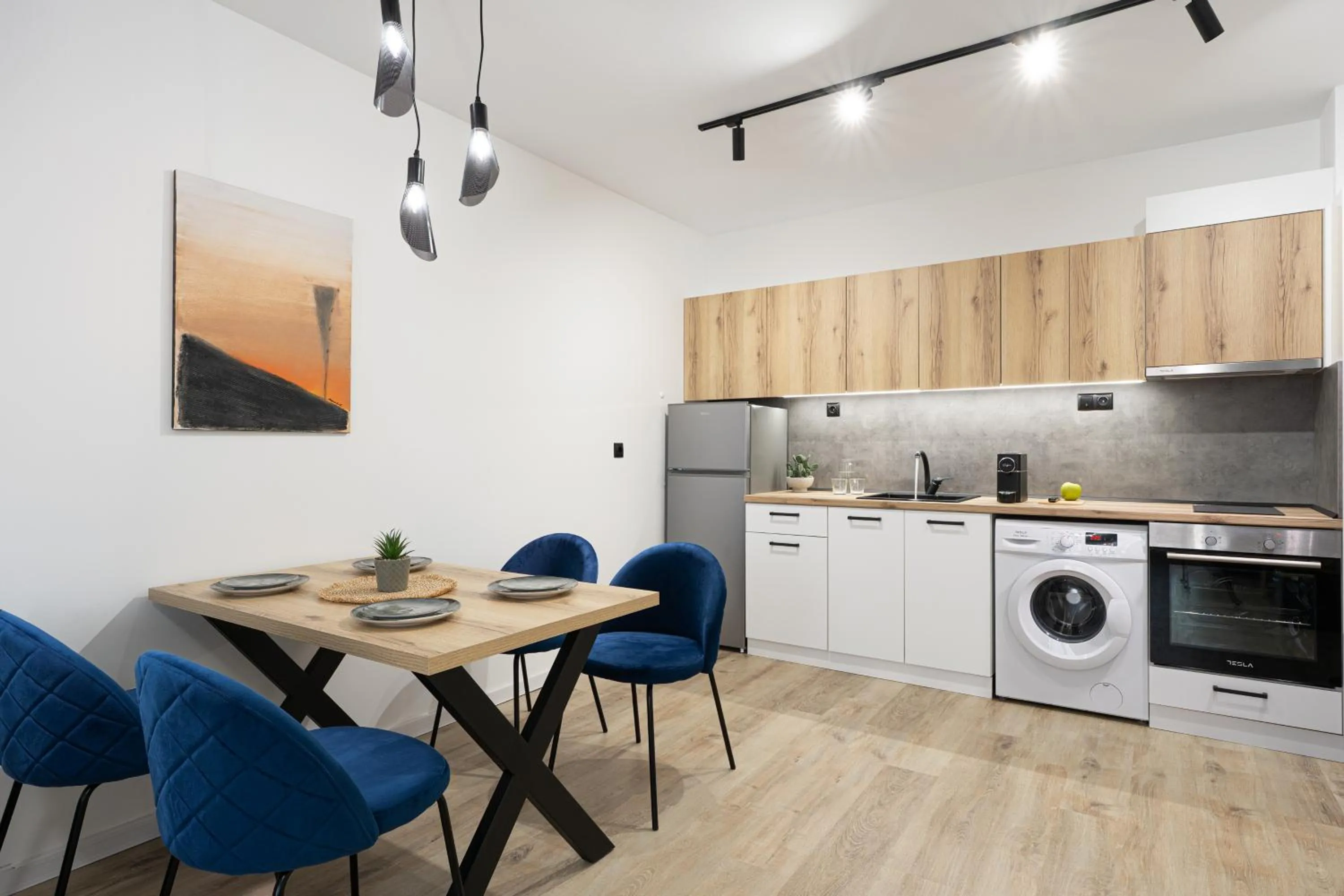 Семеен хотел Golden Place