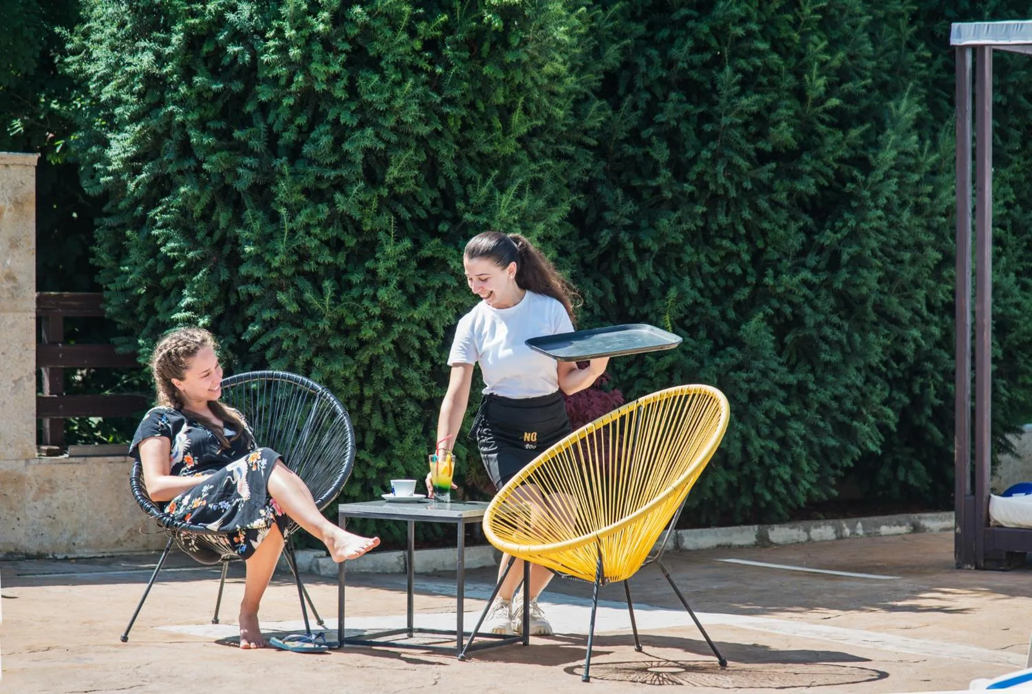 Семеен хотел Golden Place