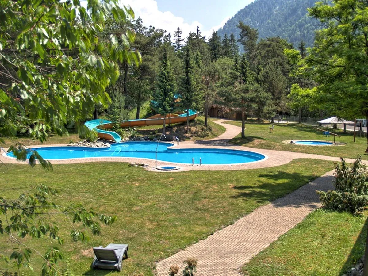 Swimming pool in Hotel Grüsch