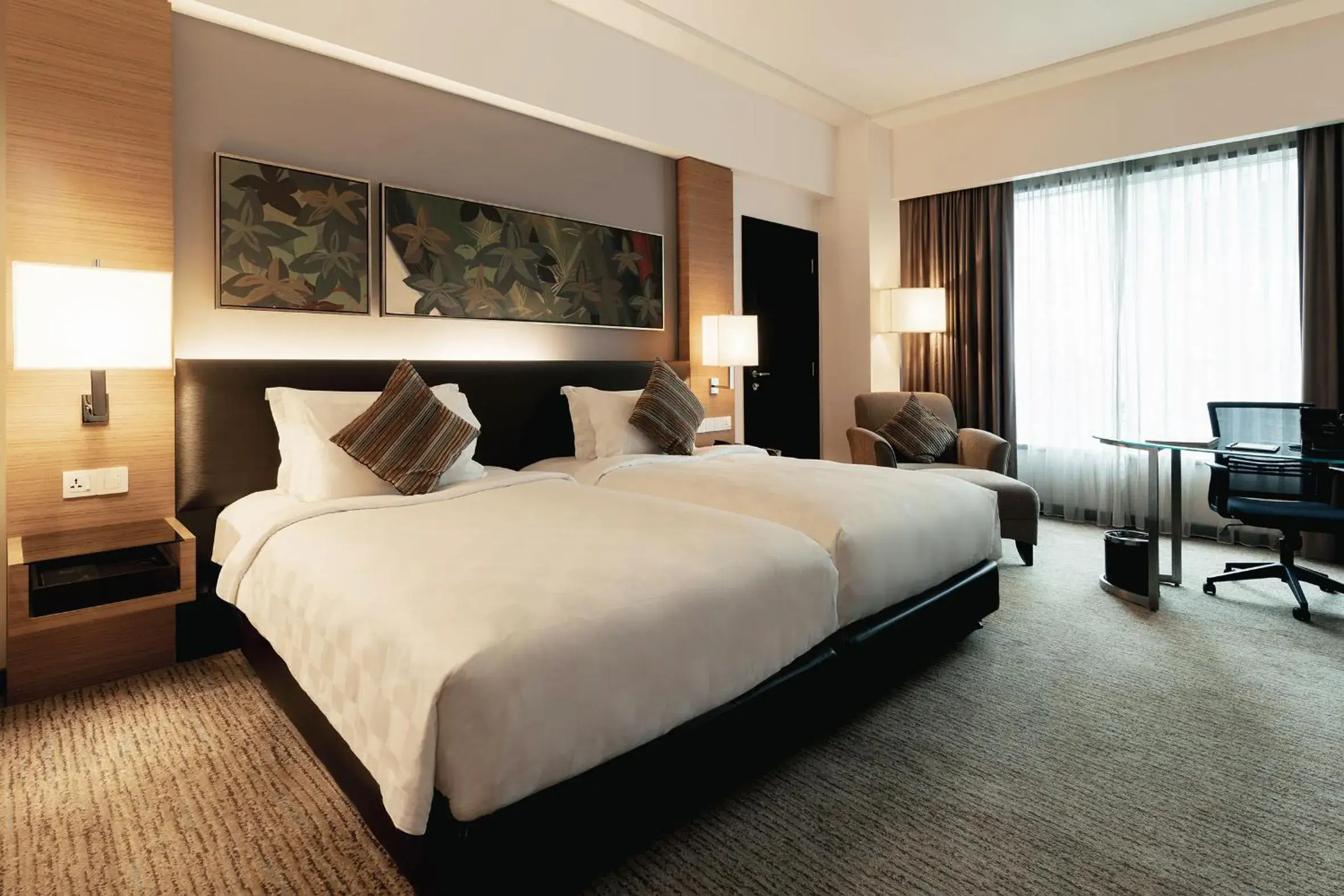 Club Deluxe Twin Room - Room with Breakfast in Impiana KLCC Hotel Club Deluxe Twin Room - Room with Breakfast in Impiana KLCC Hotel