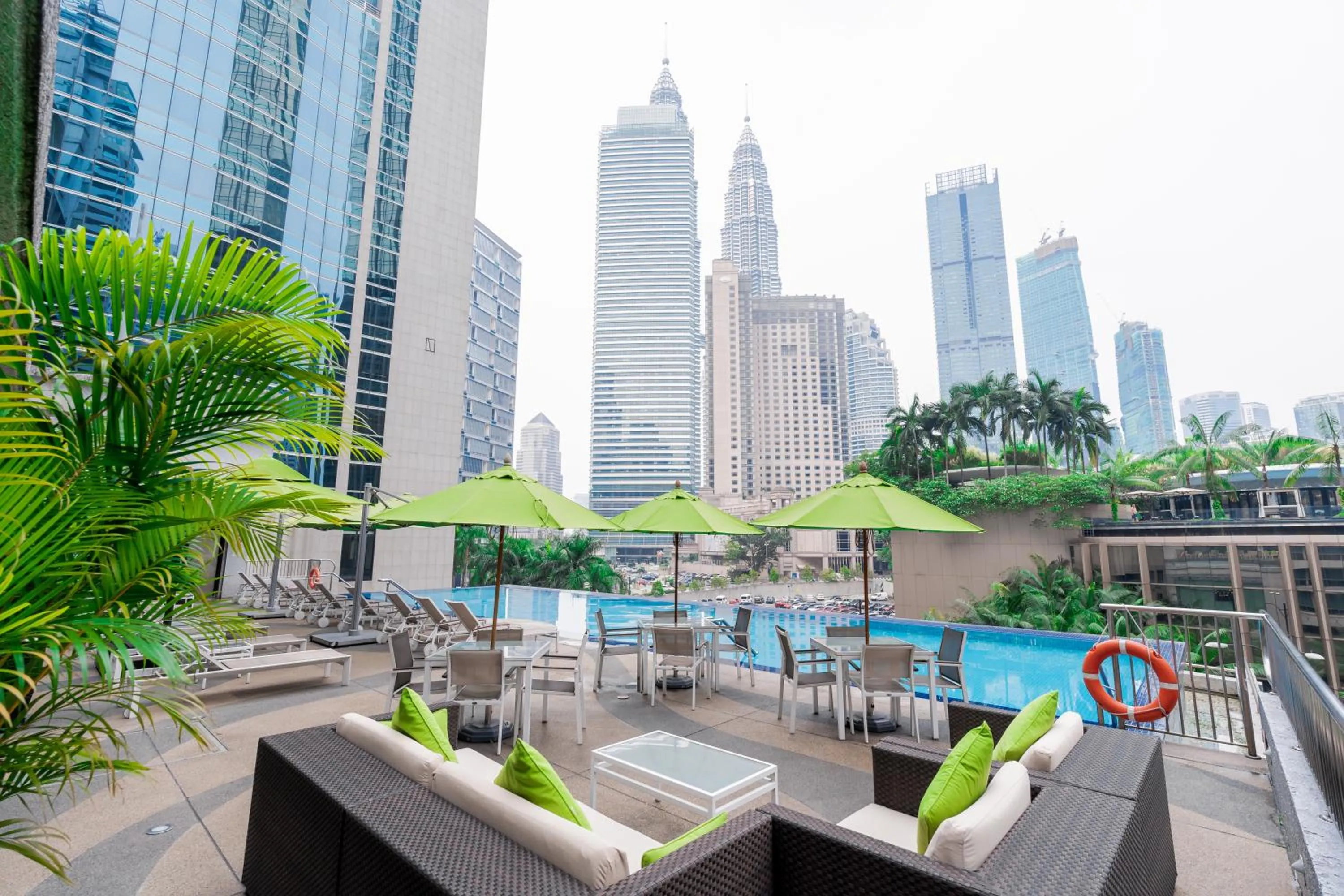 Swimming pool in Impiana KLCC Hotel