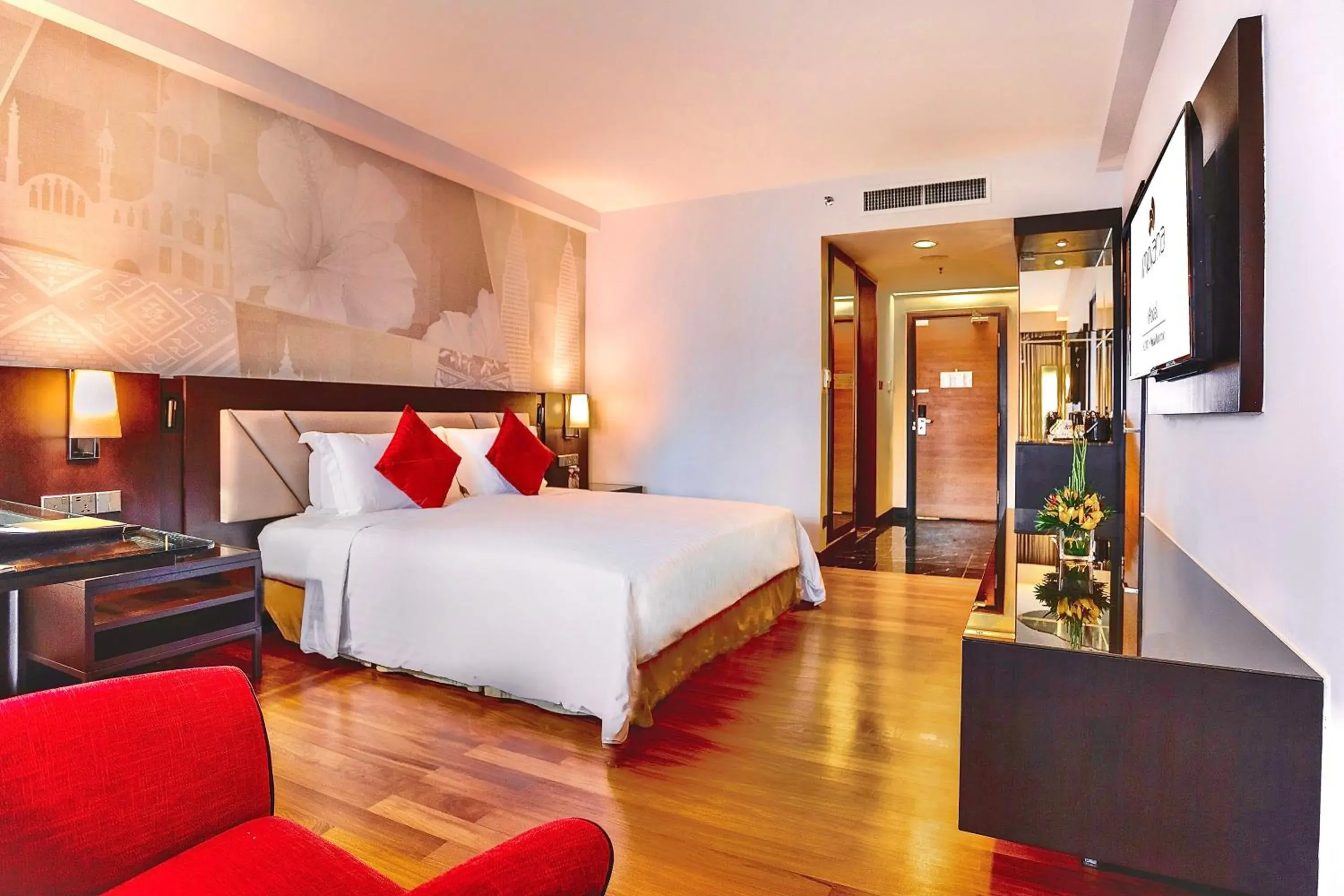 Deluxe King Plus - Room with Breakfast in Impiana KLCC Hotel Deluxe King Plus - Room with Breakfast in Impiana KLCC Hotel