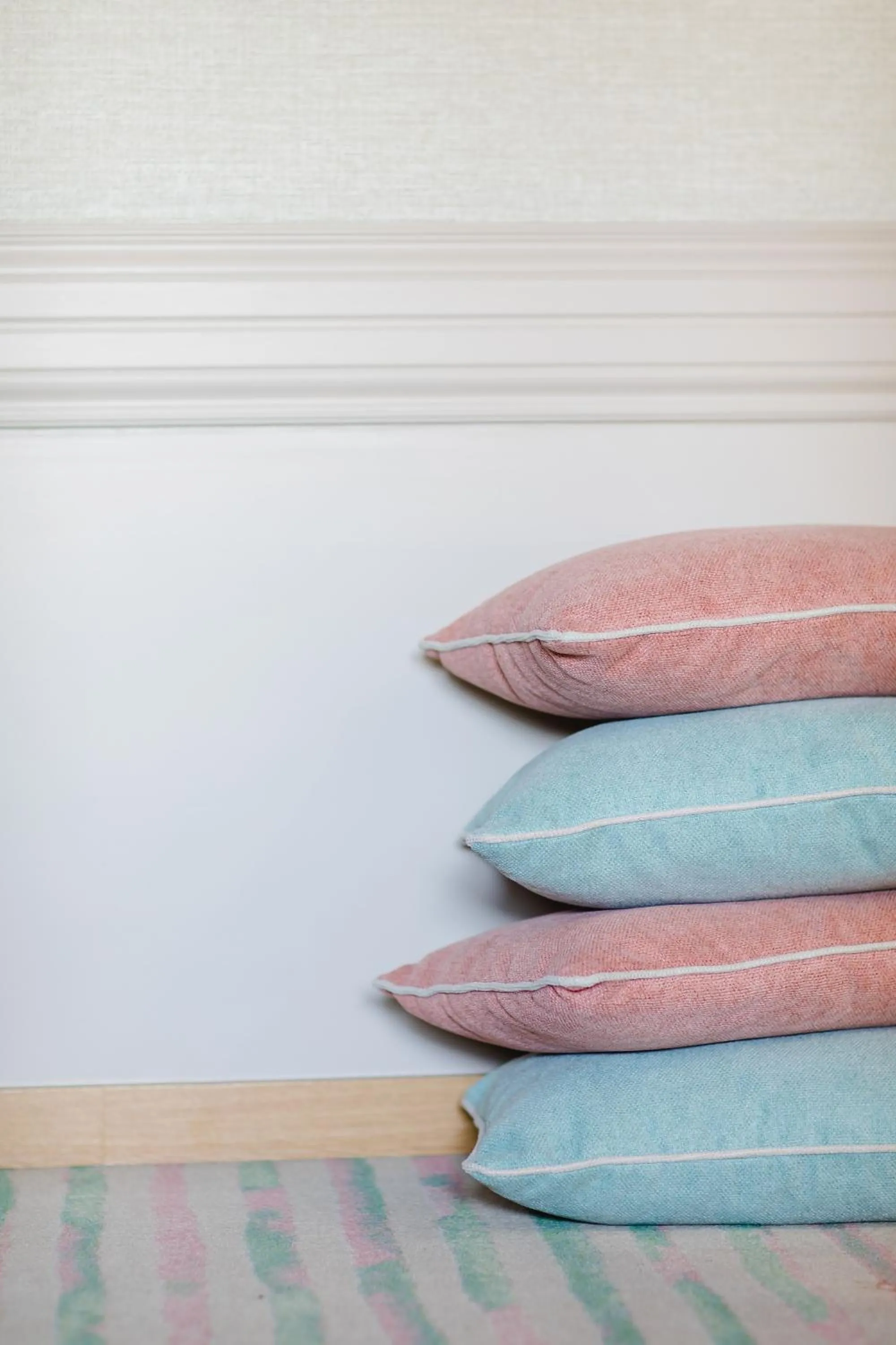Decorative detail, Bed in Hotel Santo António de Fátima