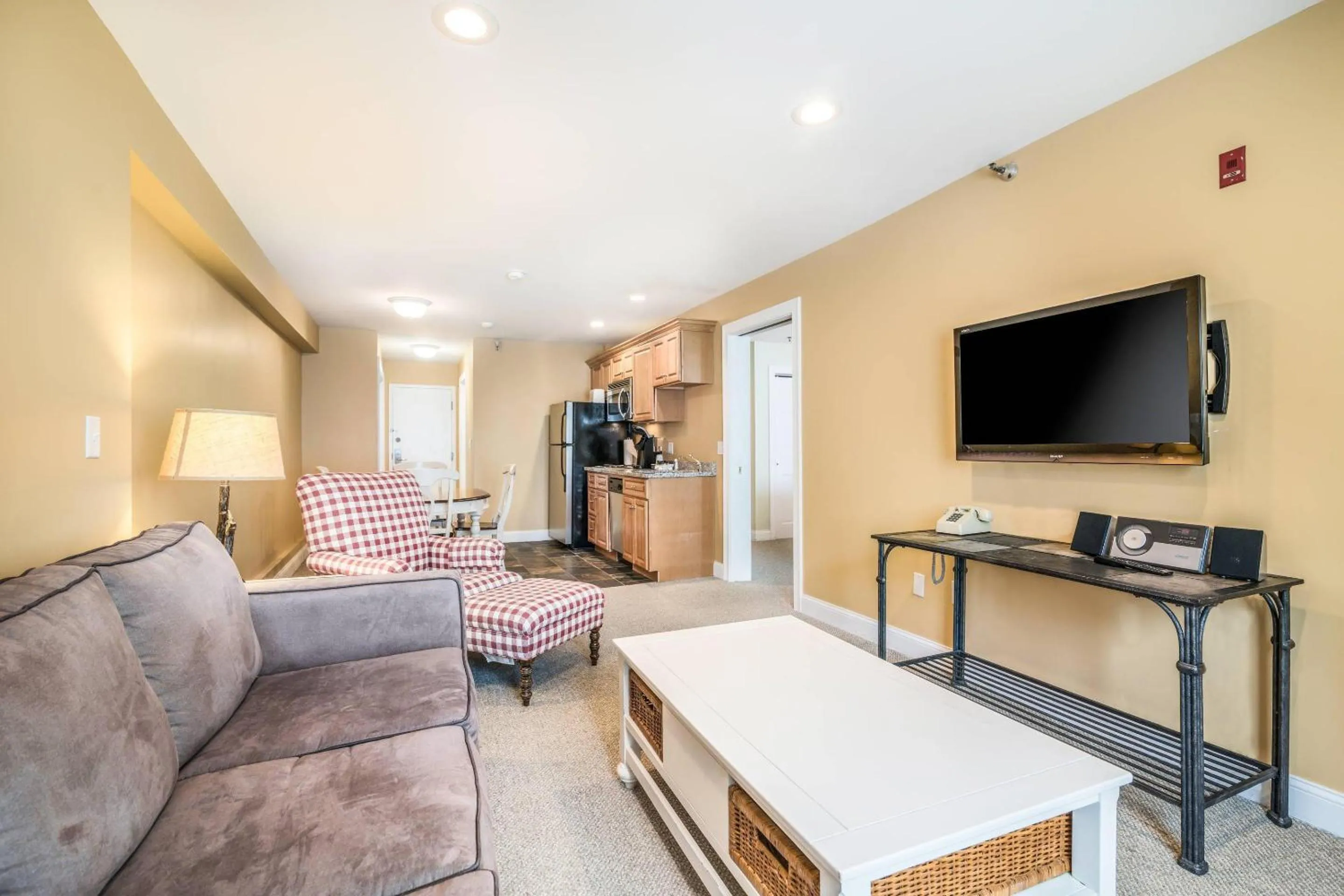 Bedroom in The Valley Inn, an Ascend Collection Hotel