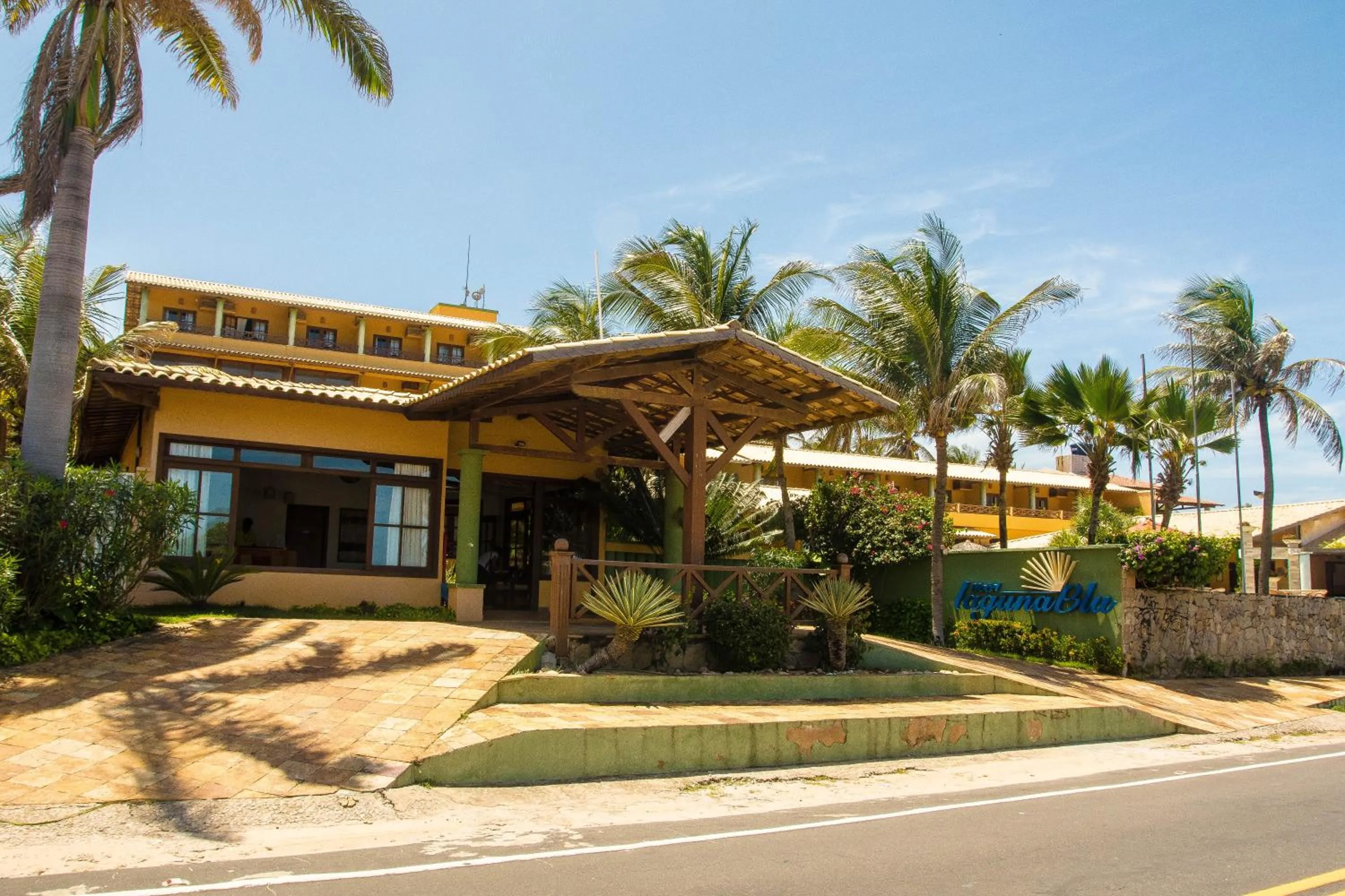 Facade/entrance in Hotel Laguna Blu