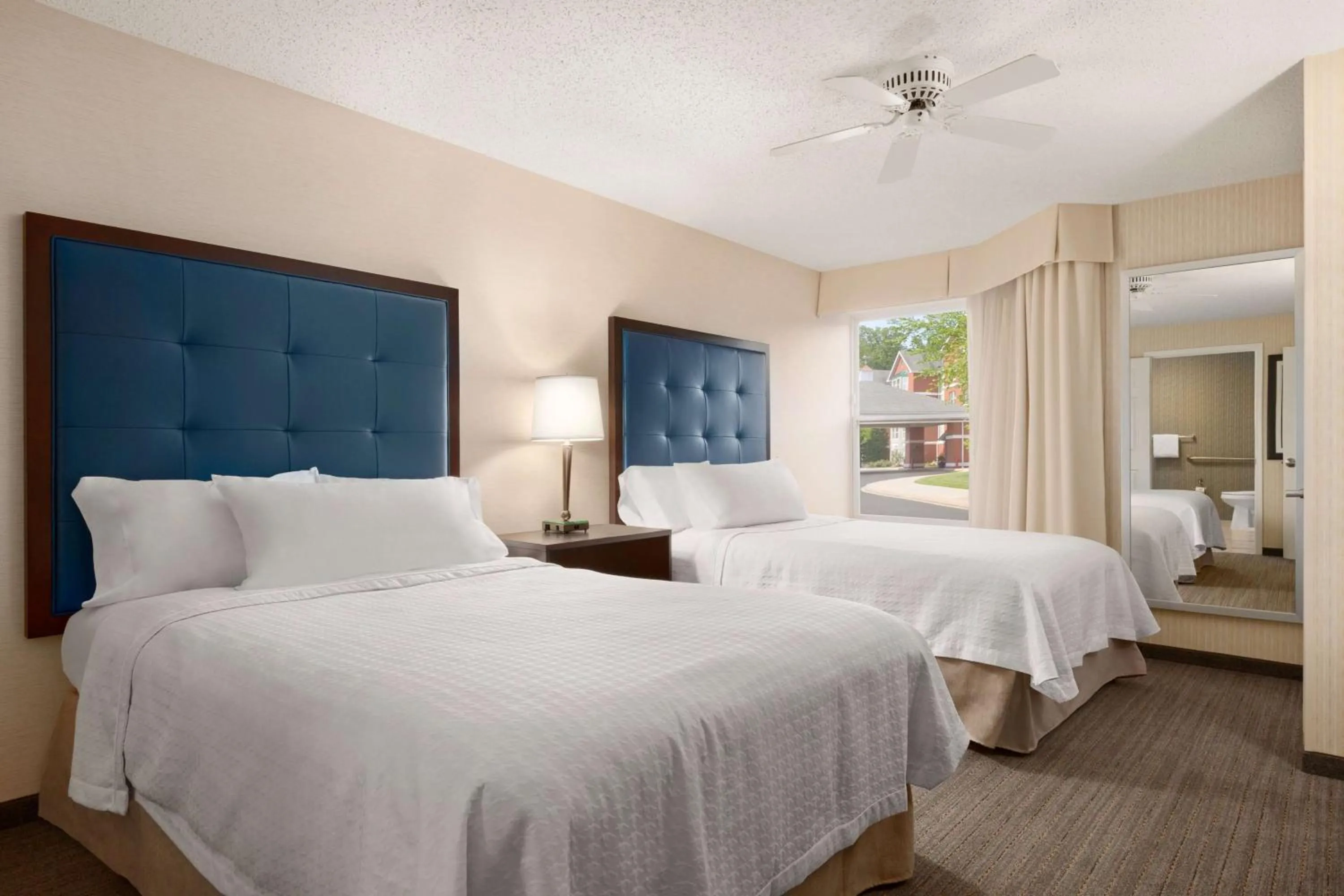 Bed in Homewood Suites by Hilton Wilmington-Brandywine Valley