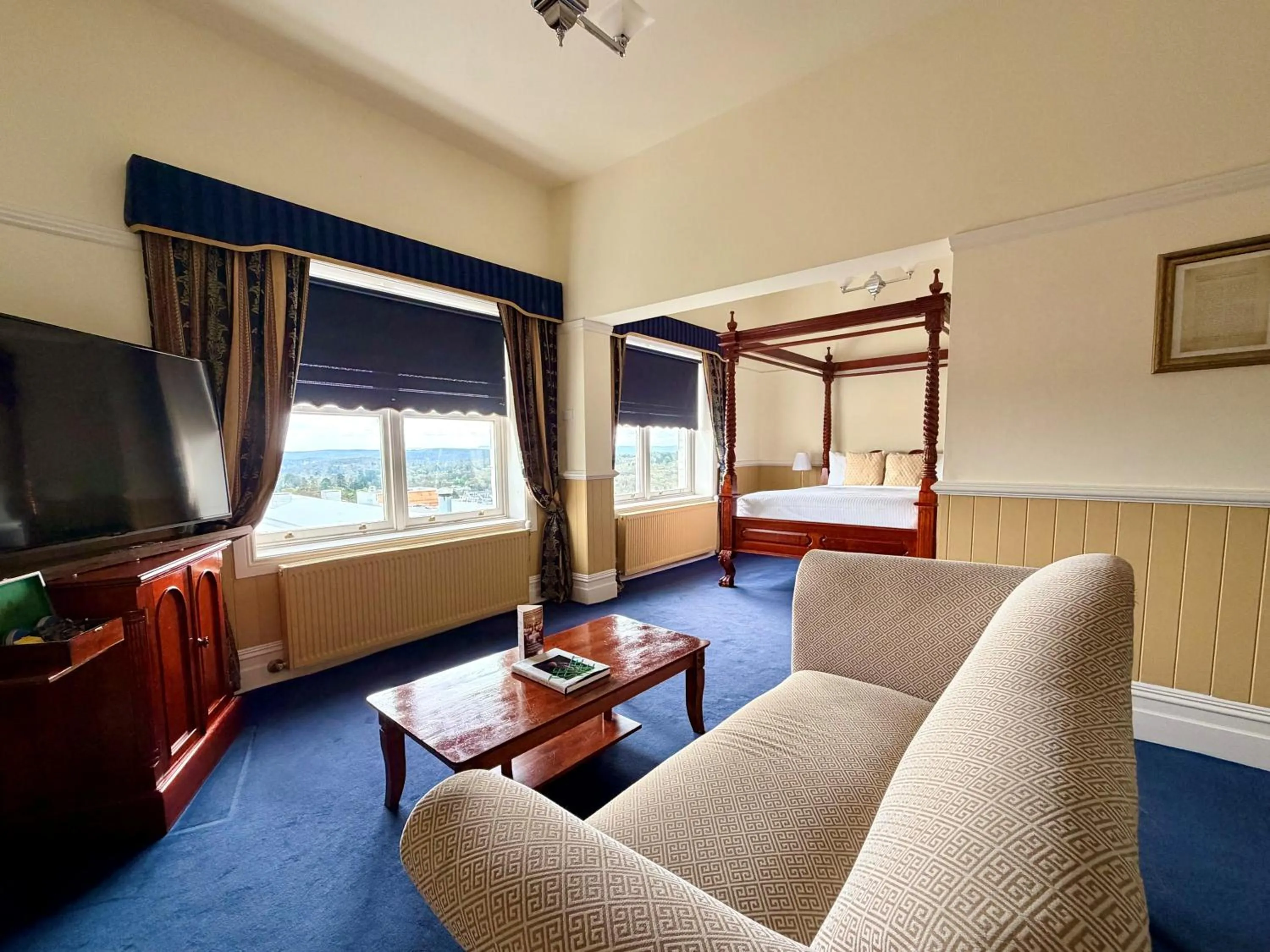 Bed in Carrington Hotel