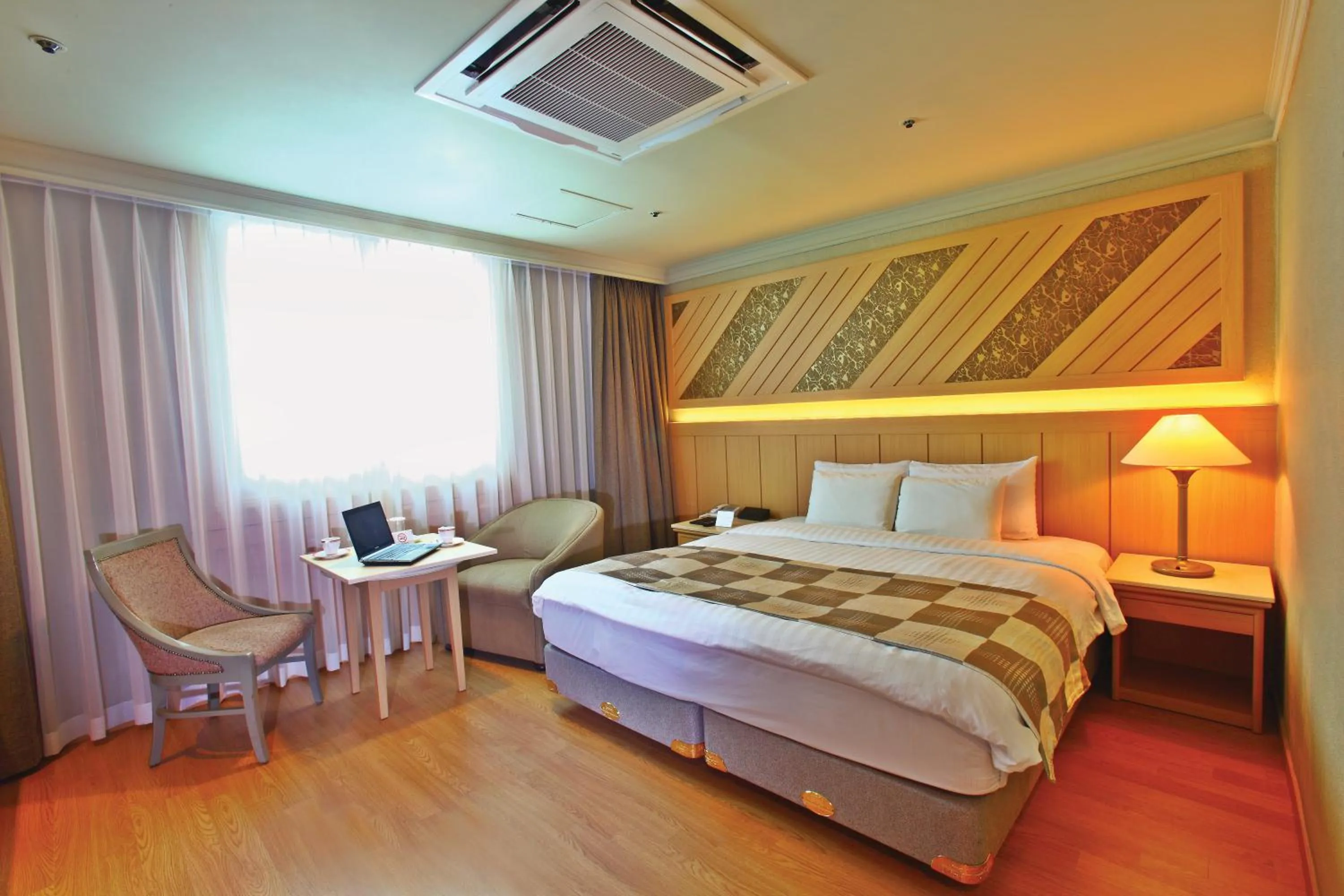 Bed in Hotel International Changwon