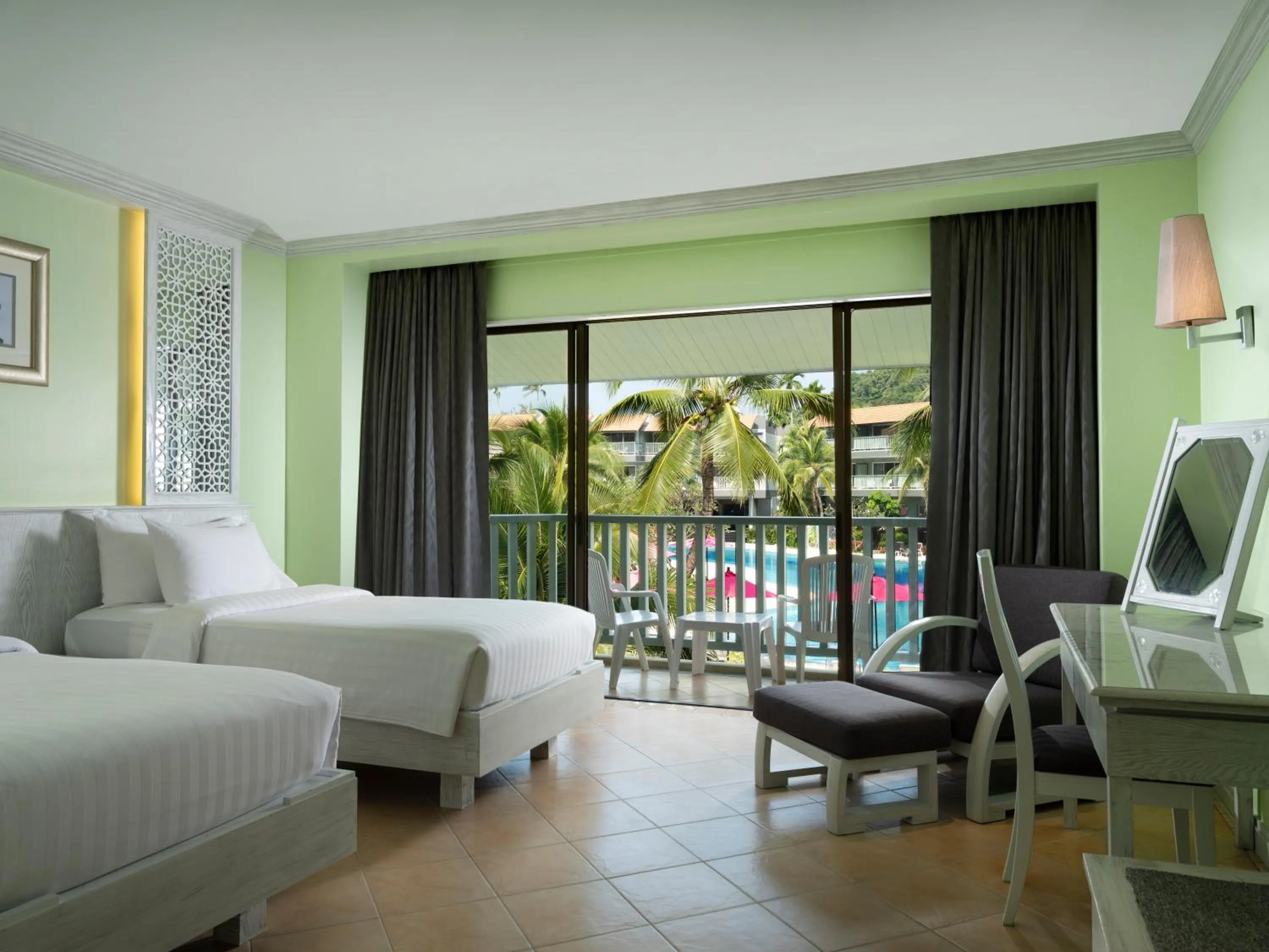 Bed in Aonang Villa Resort I Beach Front