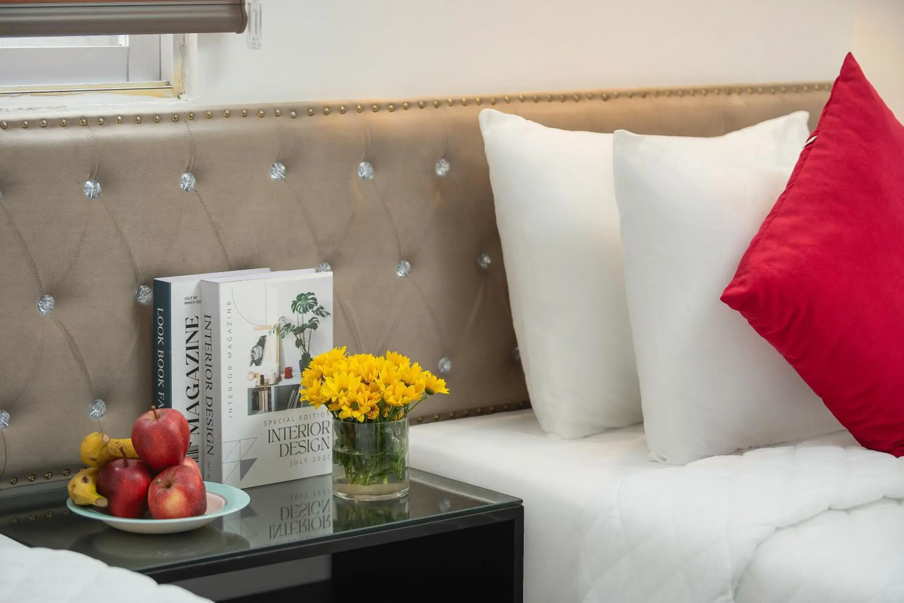 Basic Twin Room with Shared Bathroom in Golden Time Hostel 3 Basic Twin Room with Shared Bathroom in Golden Time Hostel 3