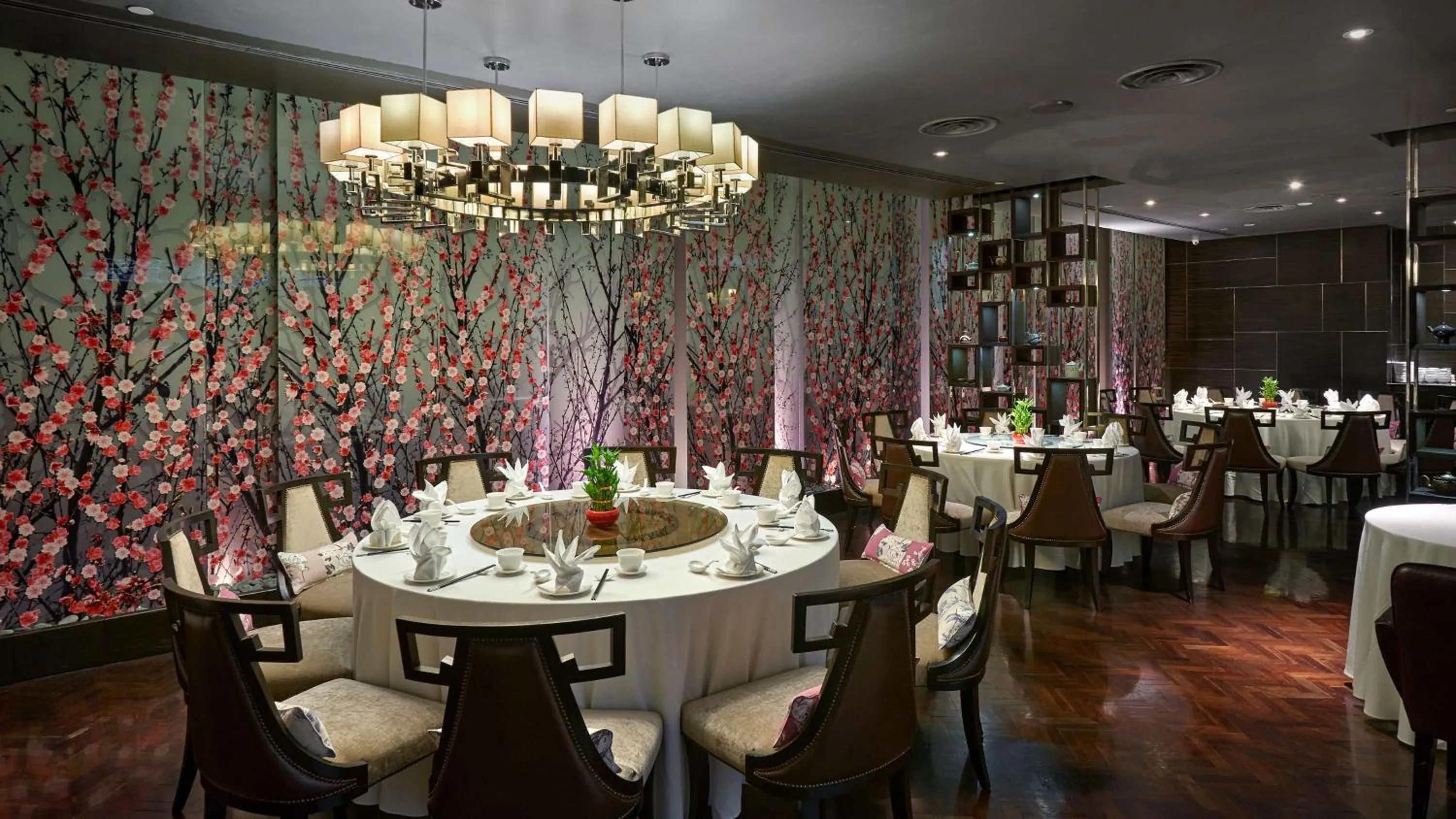Restaurant/places to eat in InterContinental Kuala Lumpur by IHG