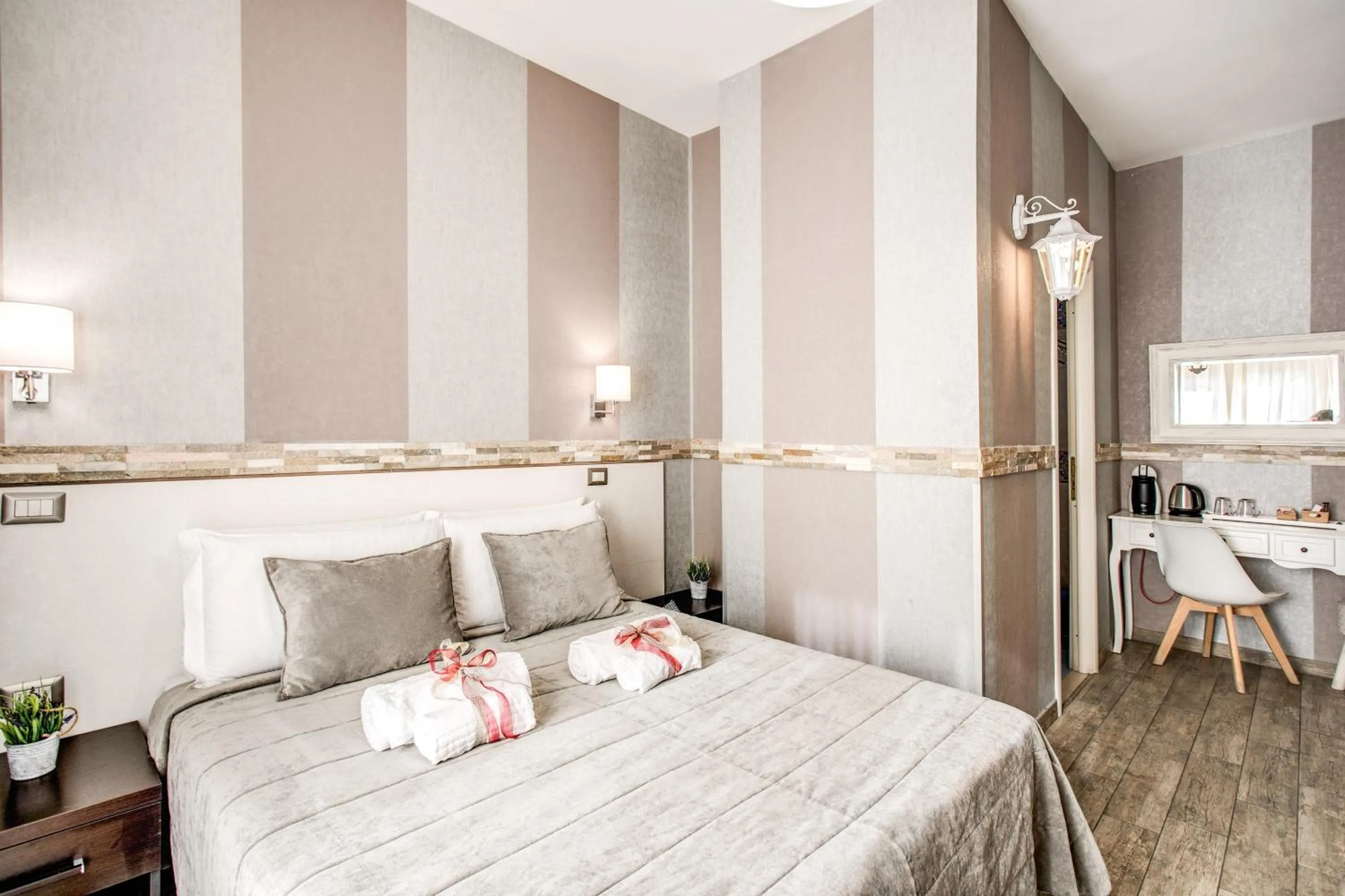 Bed in Santamaria Inn