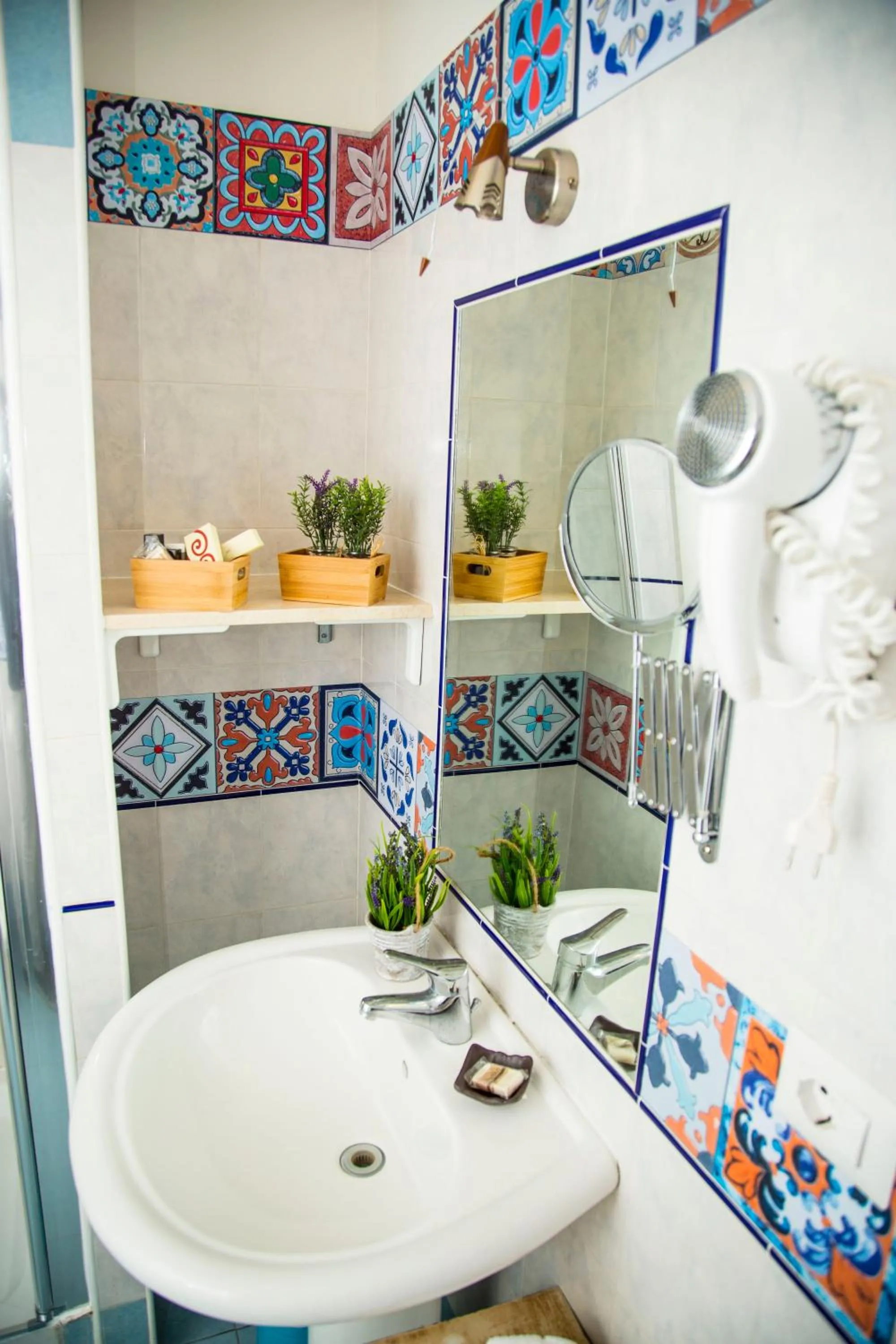 Bathroom in Santamaria Inn