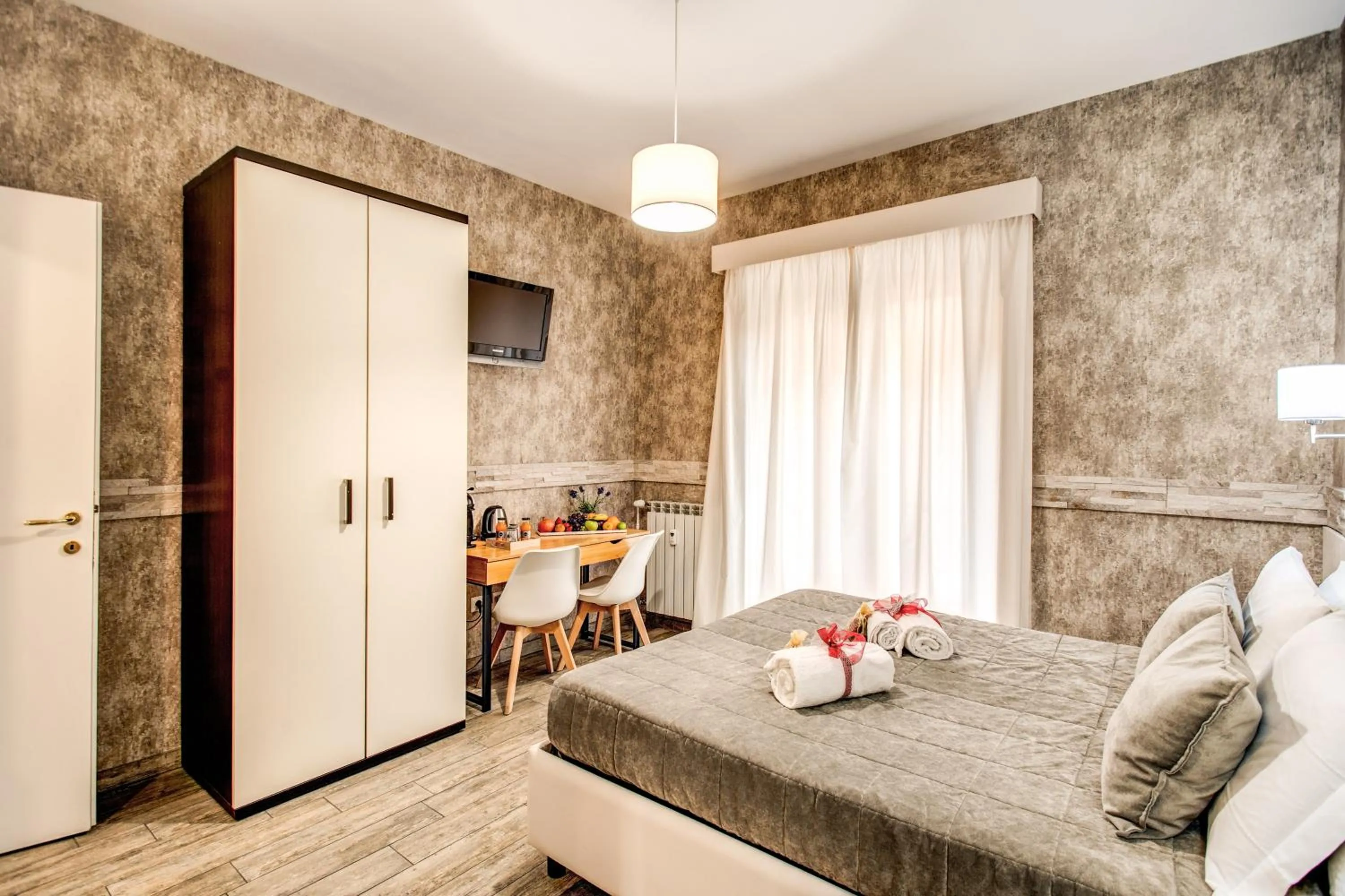 Bed in Santamaria Inn