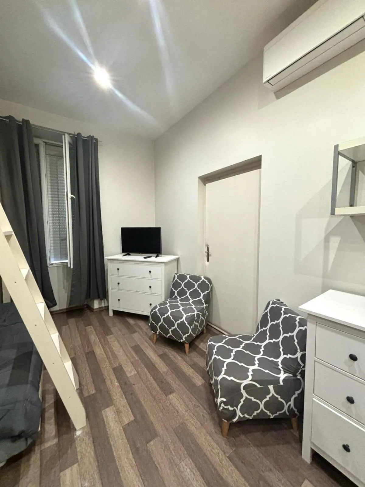 Bed in Résidence Gambetta