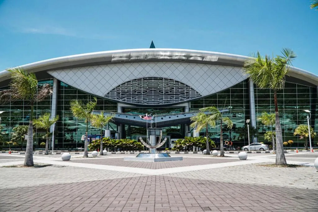 Nearby landmark in TY Hotel