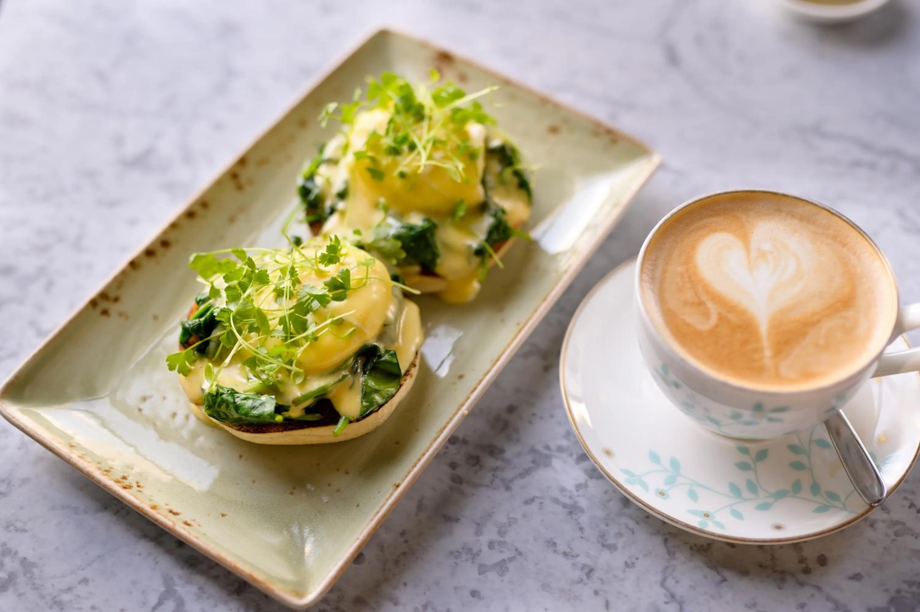 Breakfast in Bingham Riverhouse