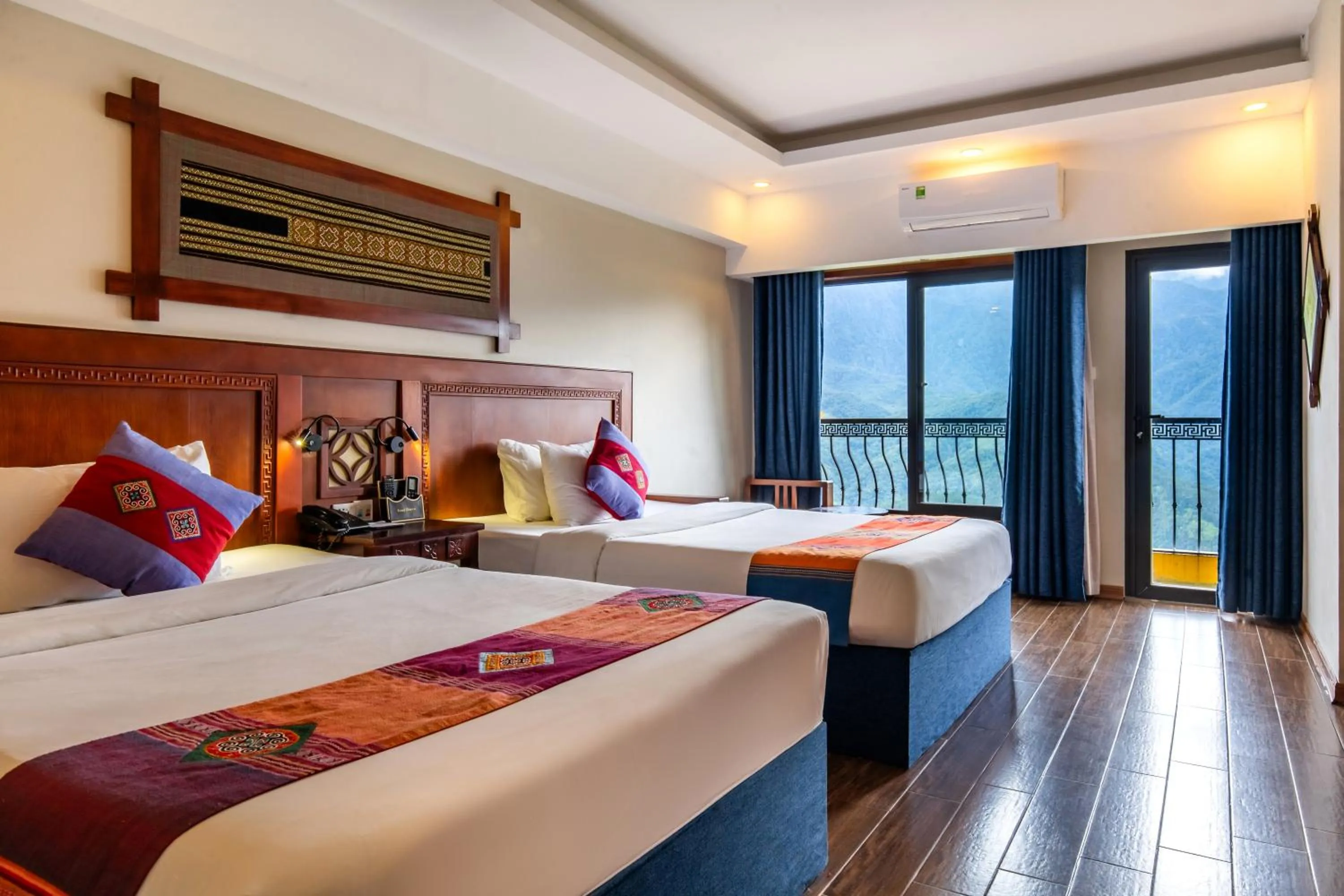 Bed in Sapa Charm Hotel