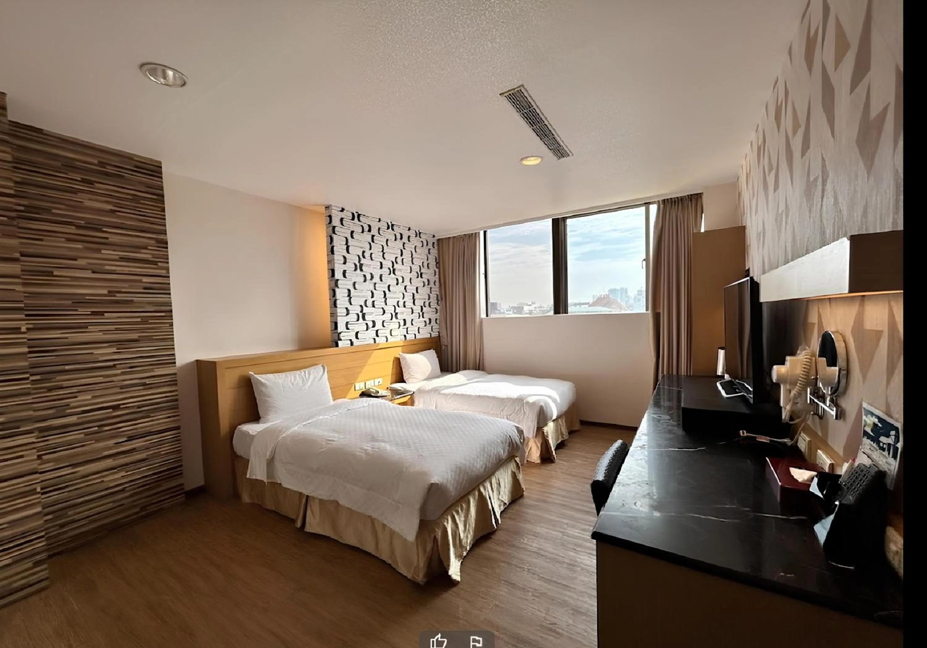 Photo of the whole room, Bed in 花鄉商旅 左營店 Hua Xiang Hotel-Zuoying
