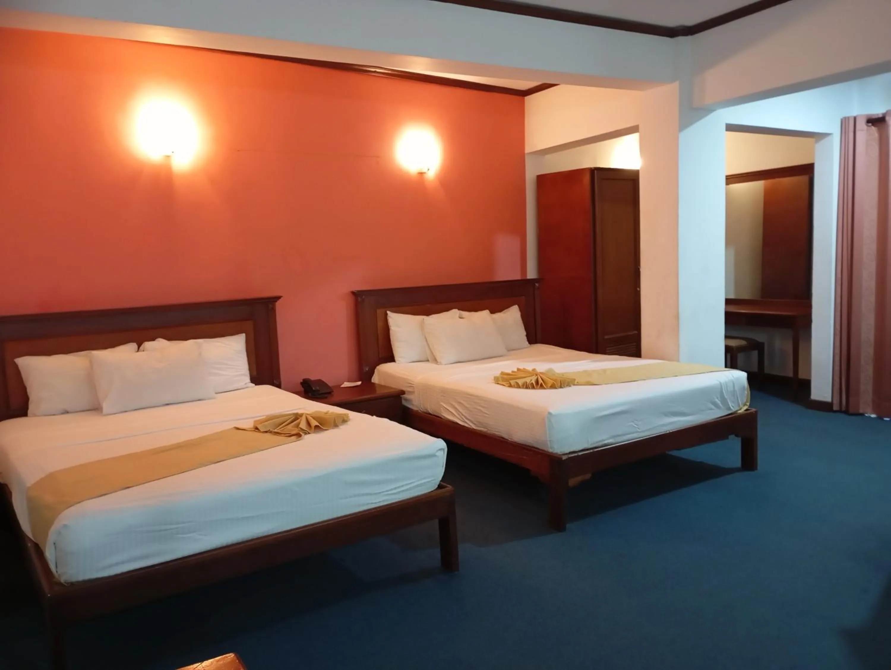 Bedroom, Bed in Hotel Sapphire