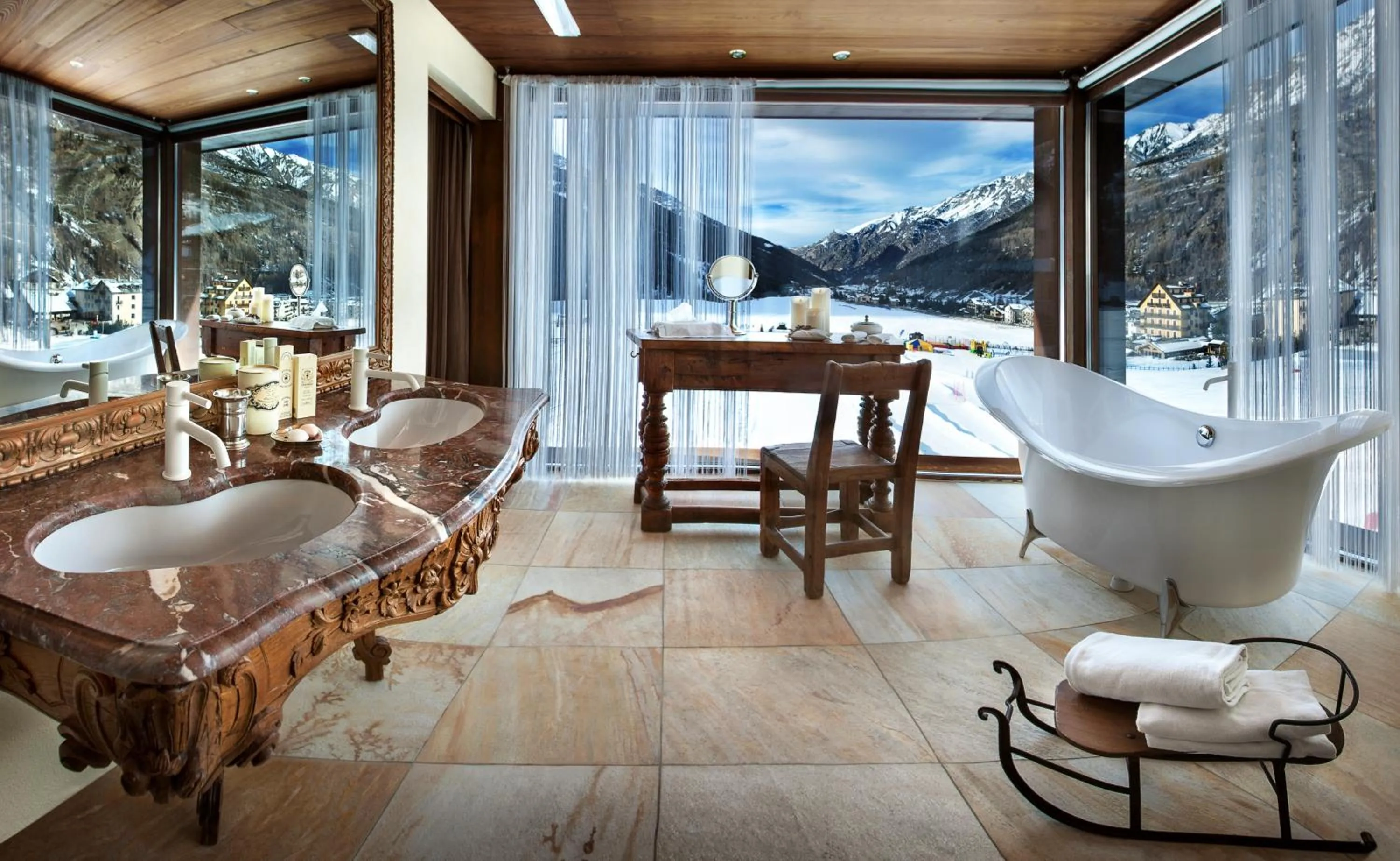 Bathroom in Bellevue Hotel & SPA