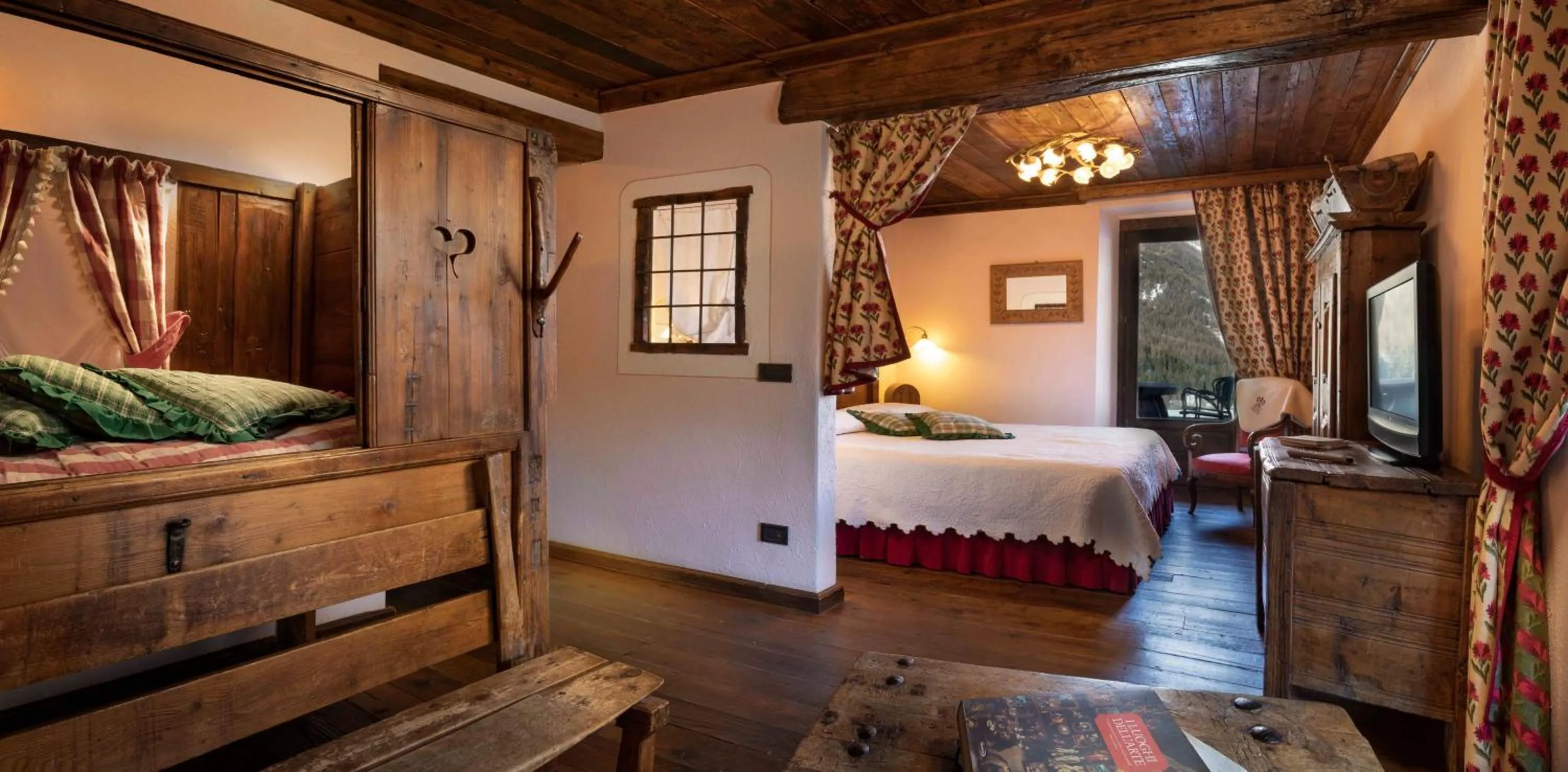 Photo of the whole room, Bed in Bellevue Hotel & SPA