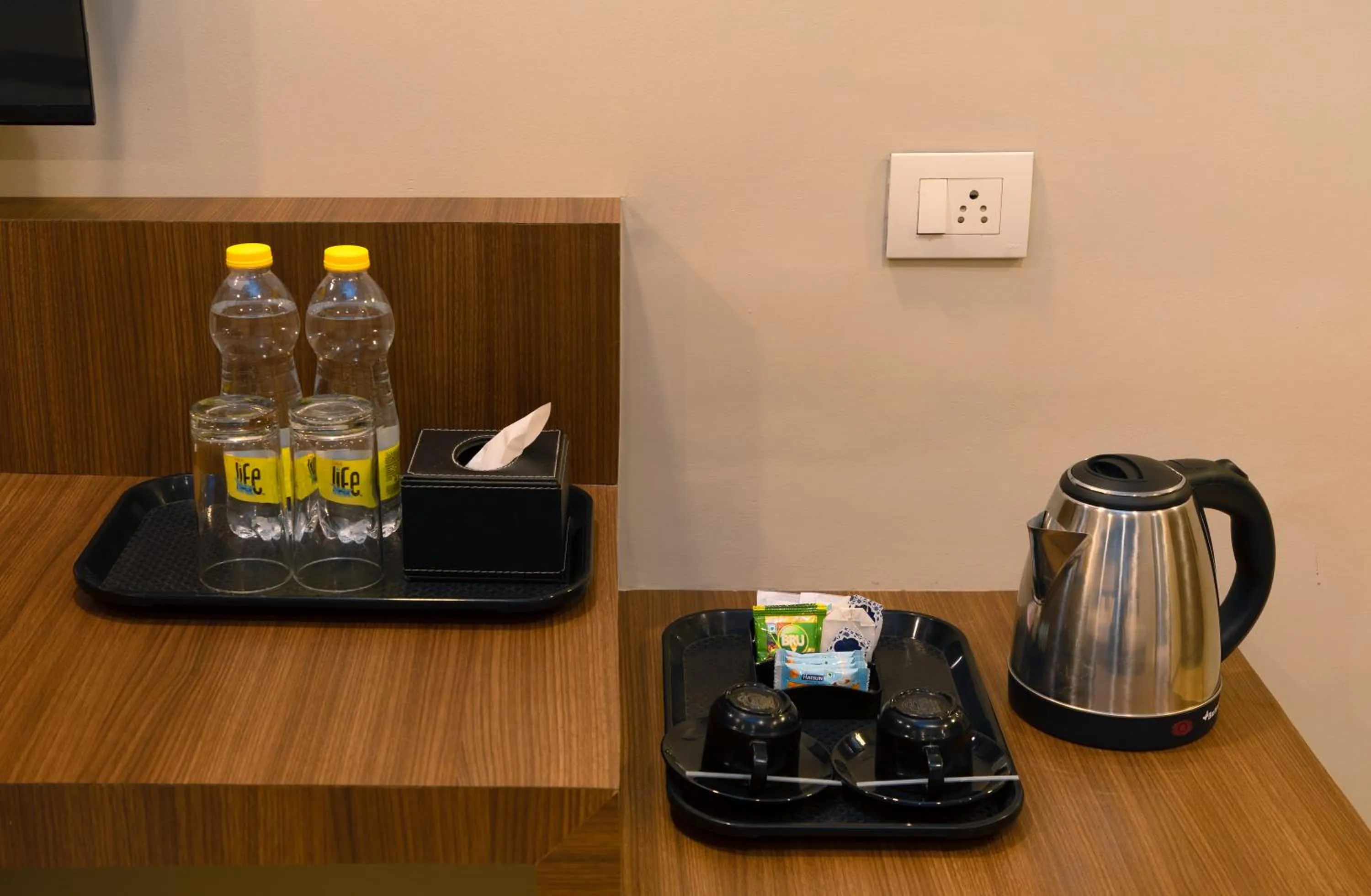 Coffee/tea facilities in Grande Inn Trichy