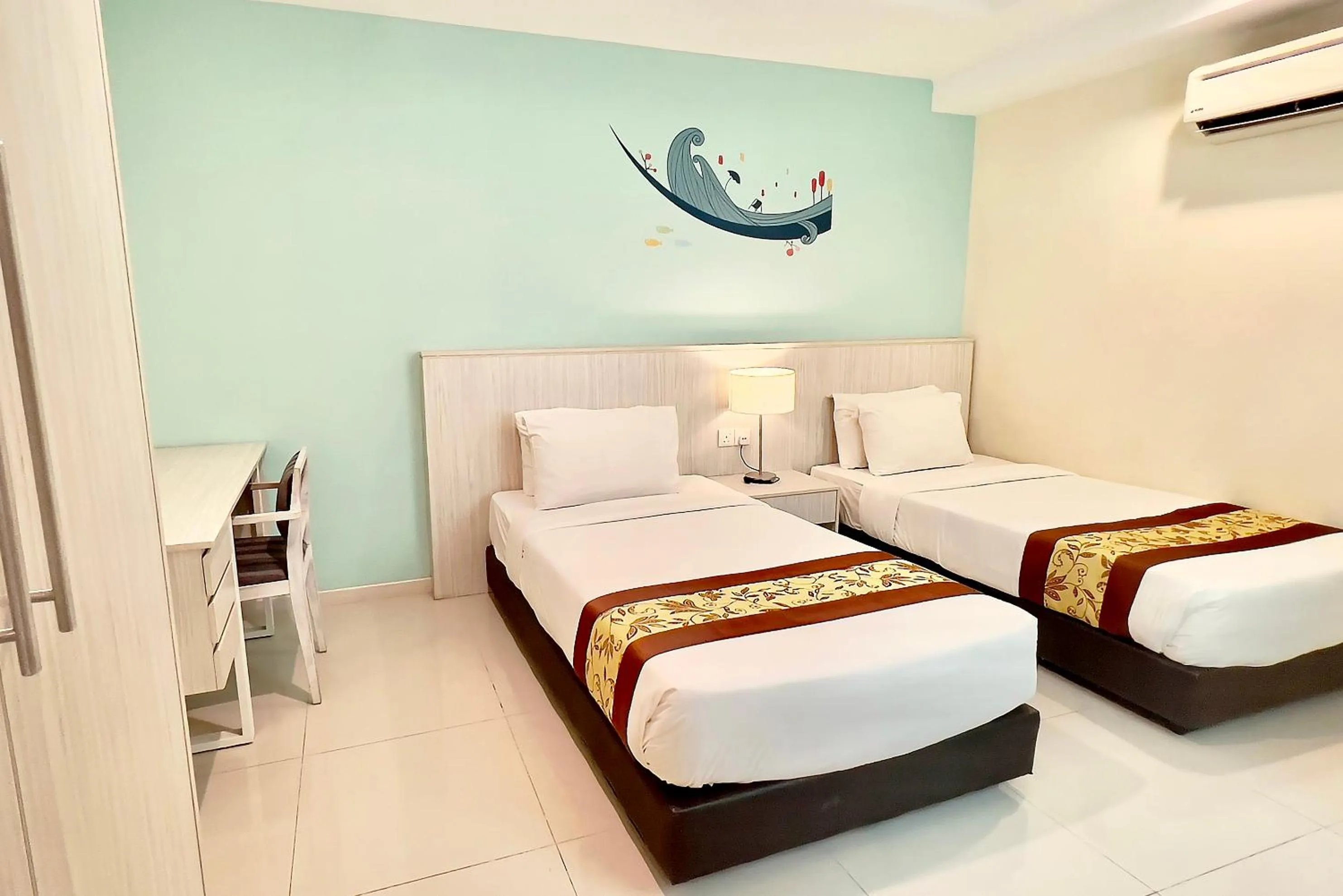 Bed in Marina Island Pangkor Resort & Hotel