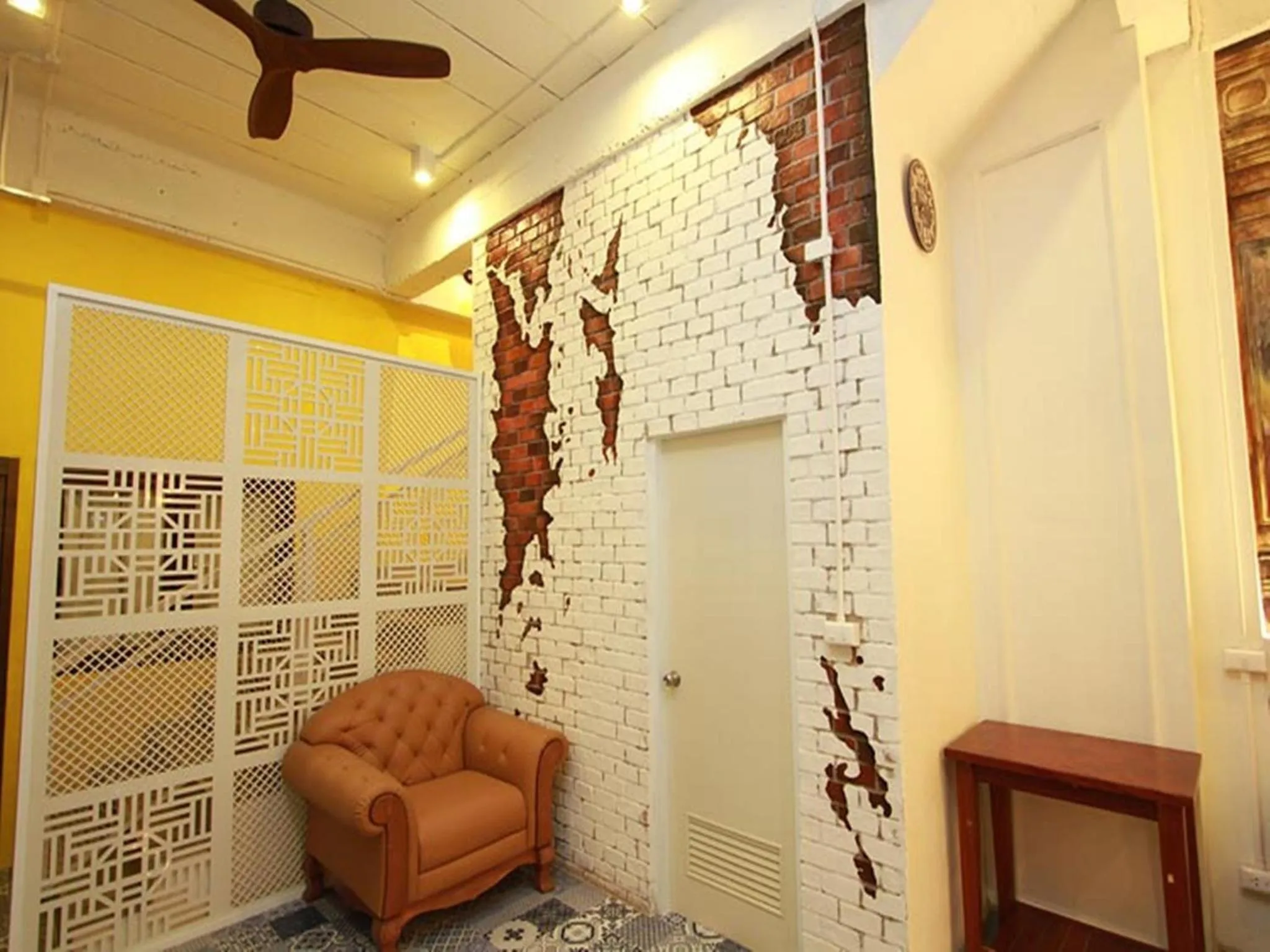 Lobby or reception in Sino Hostel @ Kata