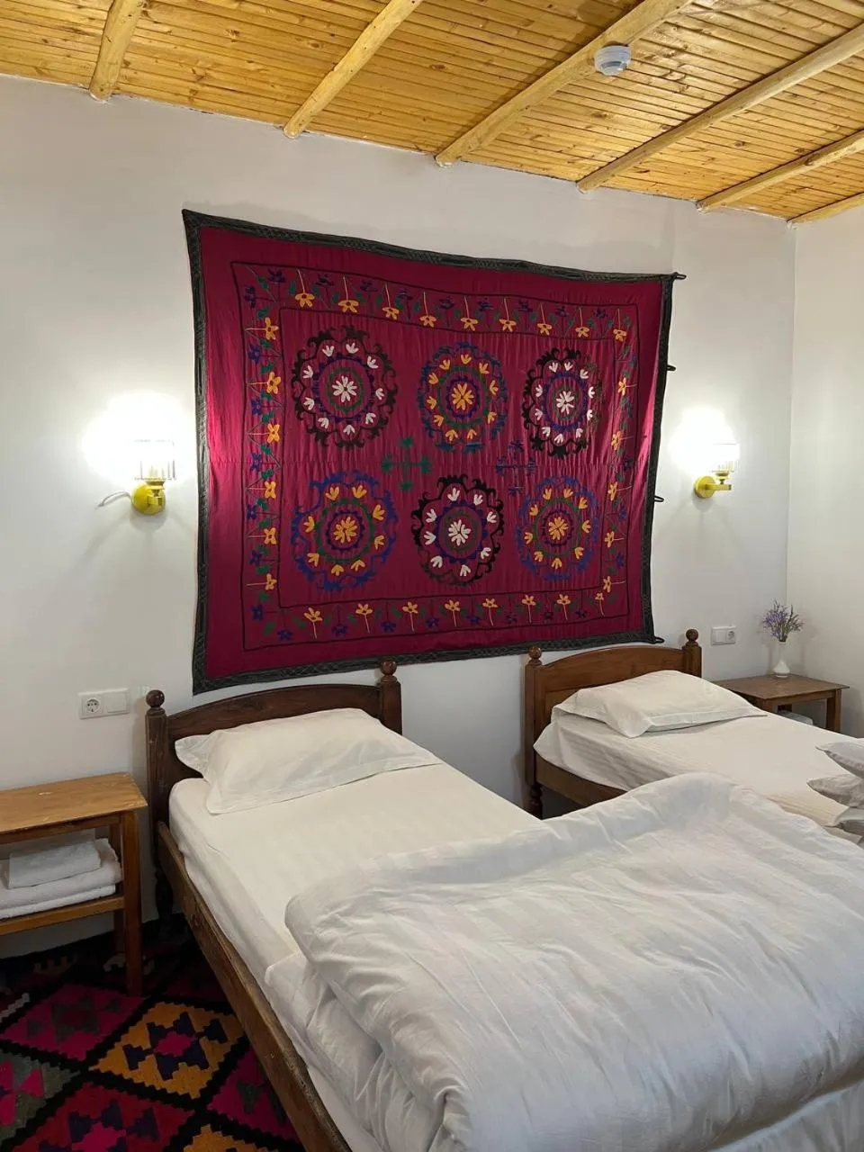 Bedroom, Bed in Hotel Legende