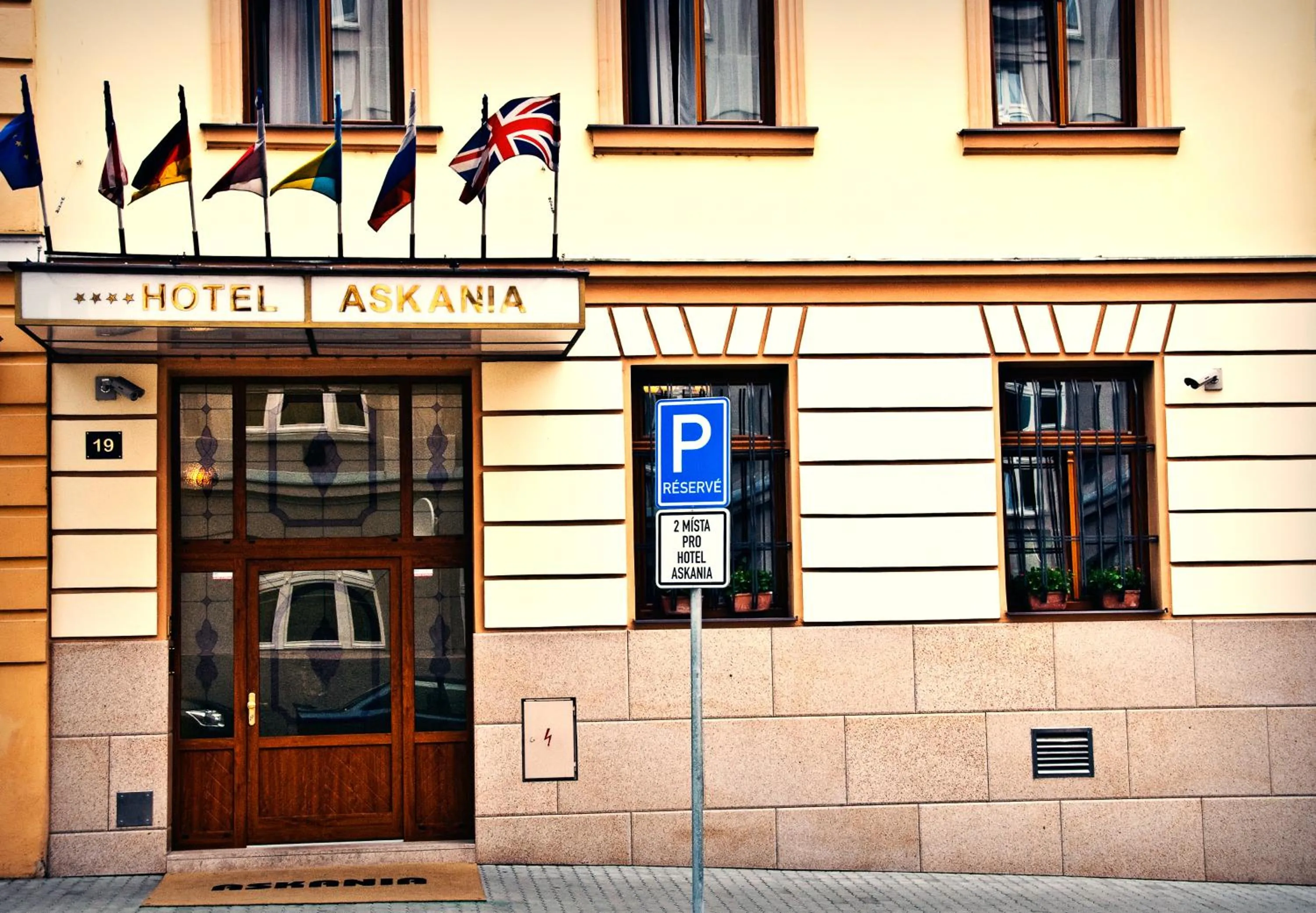 Property building in Hotel Askania