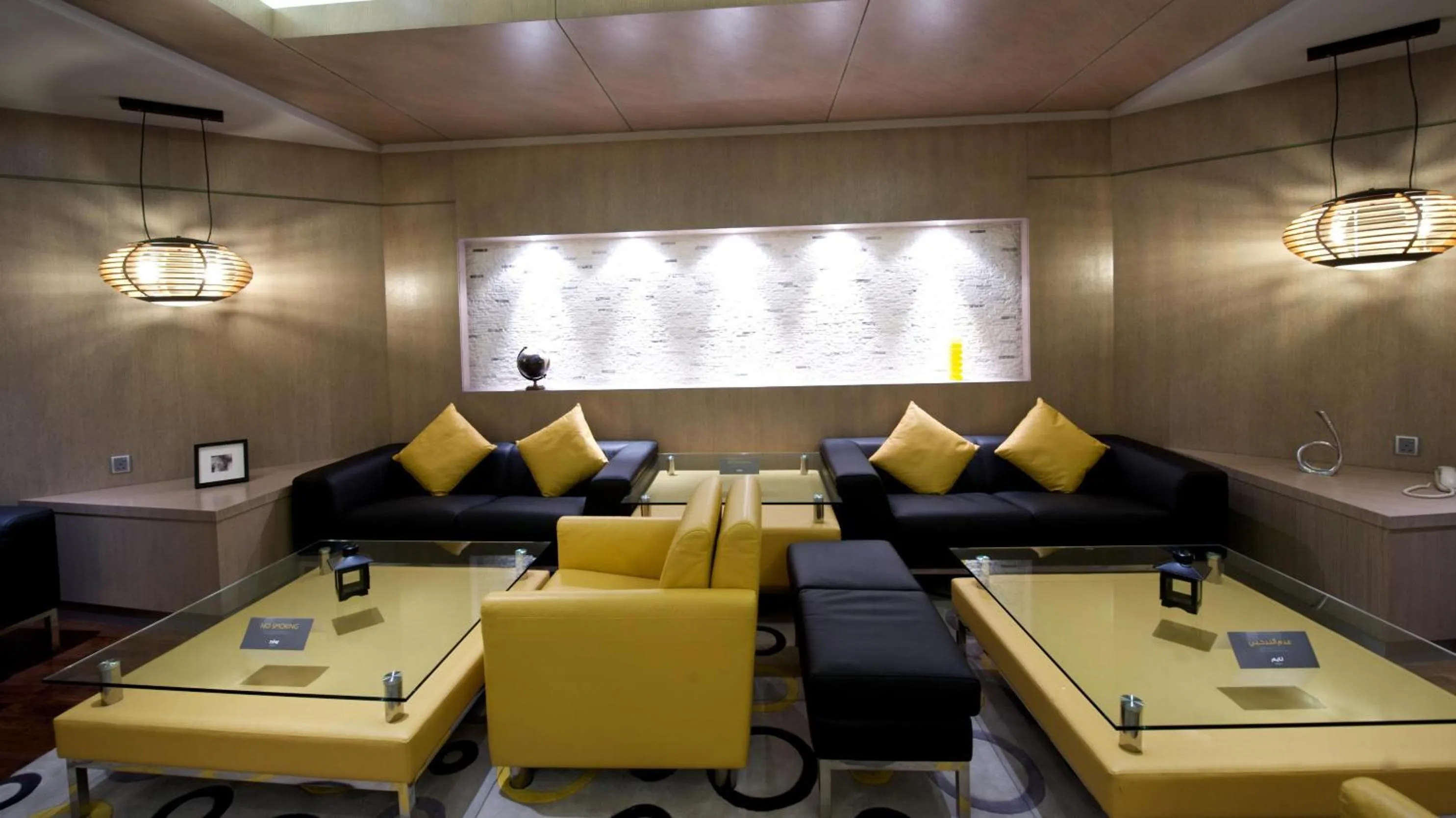 Business facilities in TIME Grand Plaza Hotel, Dubai Airport