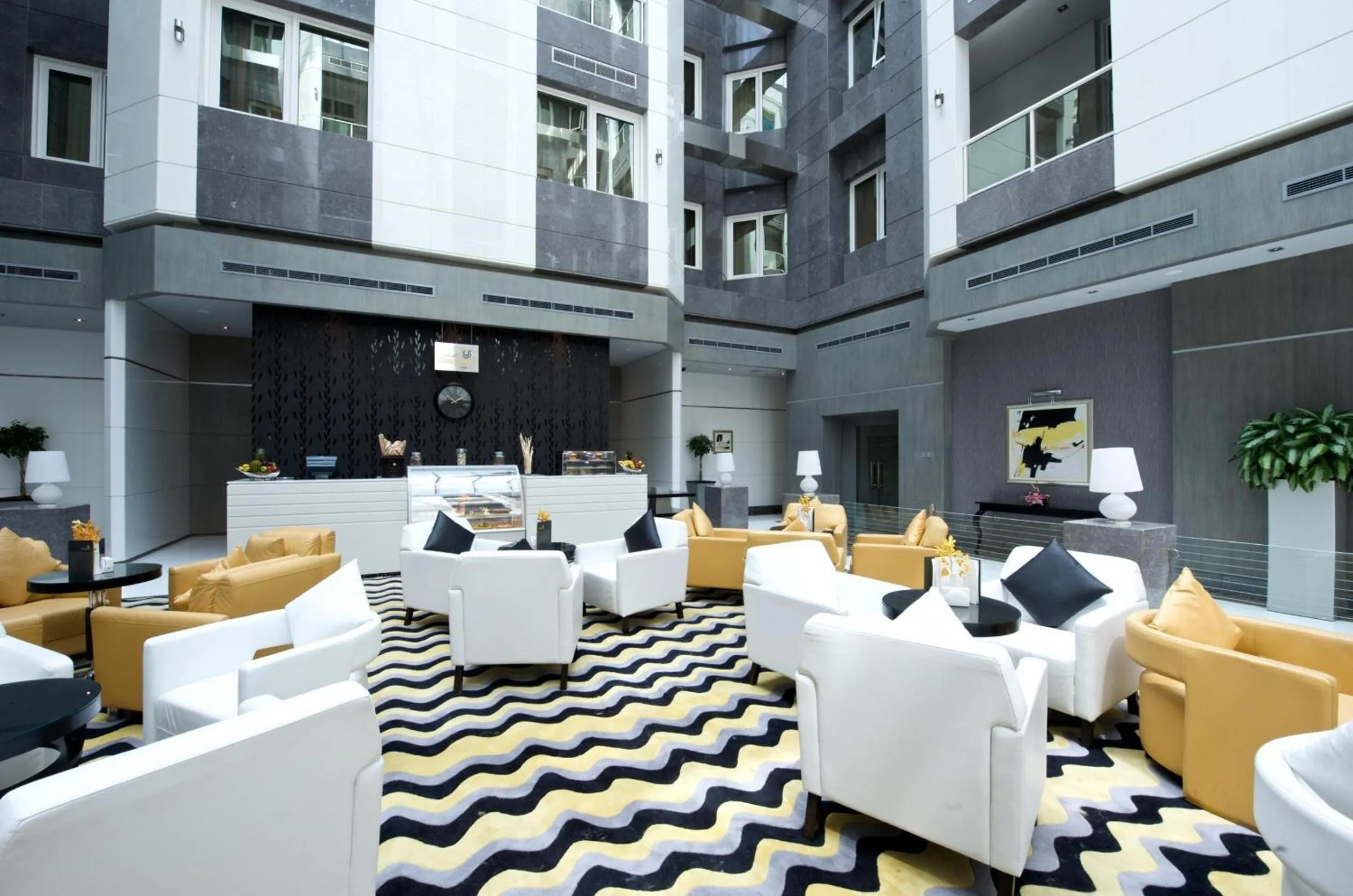 Restaurant/places to eat in TIME Grand Plaza Hotel, Dubai Airport